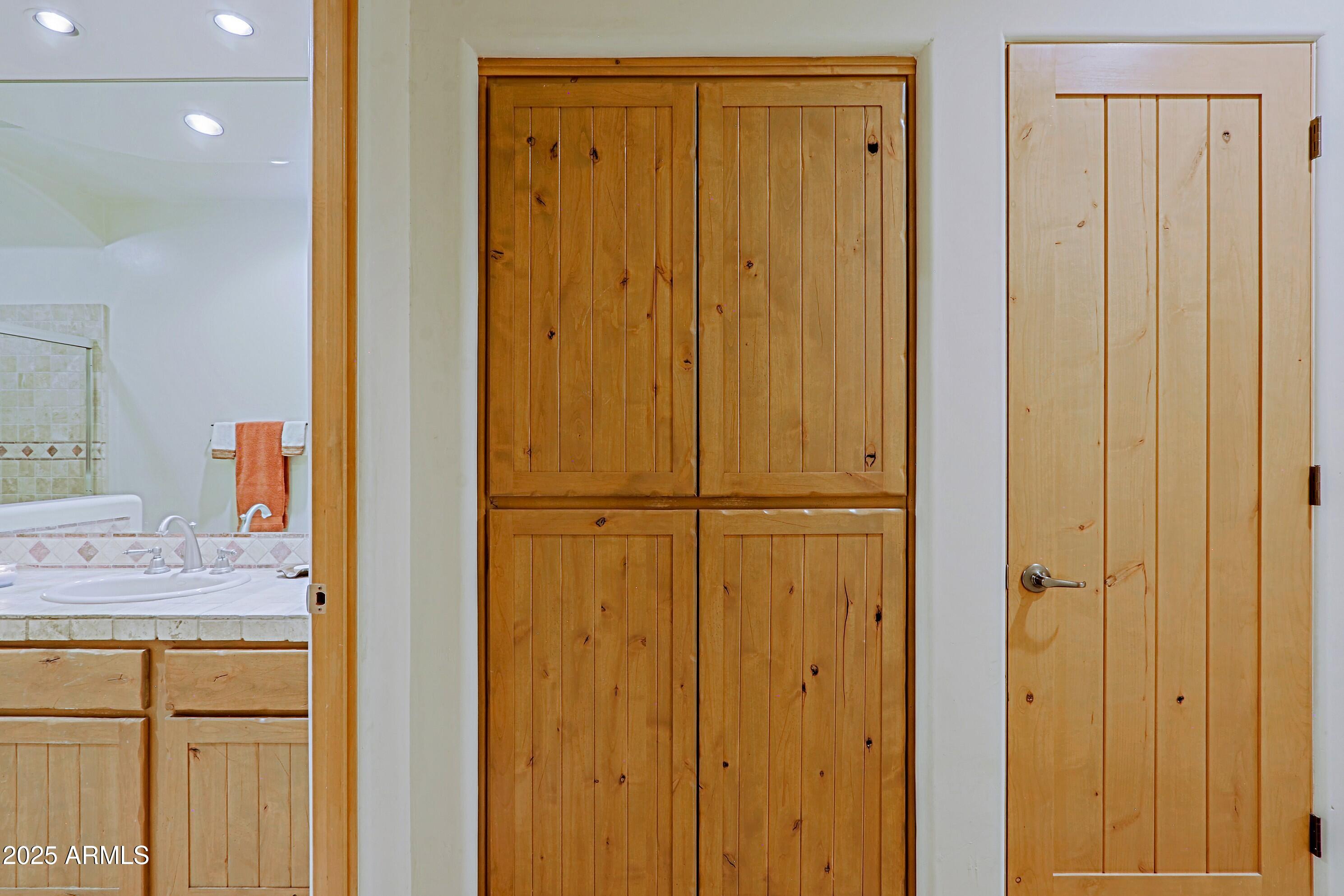 Cave Creek, Arizona 85331, United States, 3 Bedrooms Bedrooms, ,3 BathroomsBathrooms,Residential,Pending,6602