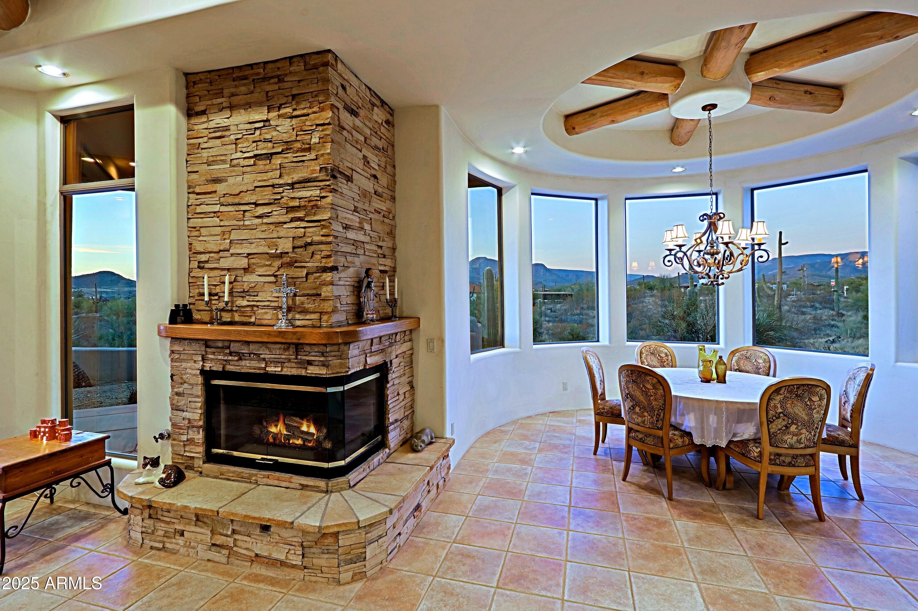 Cave Creek, Arizona 85331, United States, 3 Bedrooms Bedrooms, ,3 BathroomsBathrooms,Residential,Pending,6602