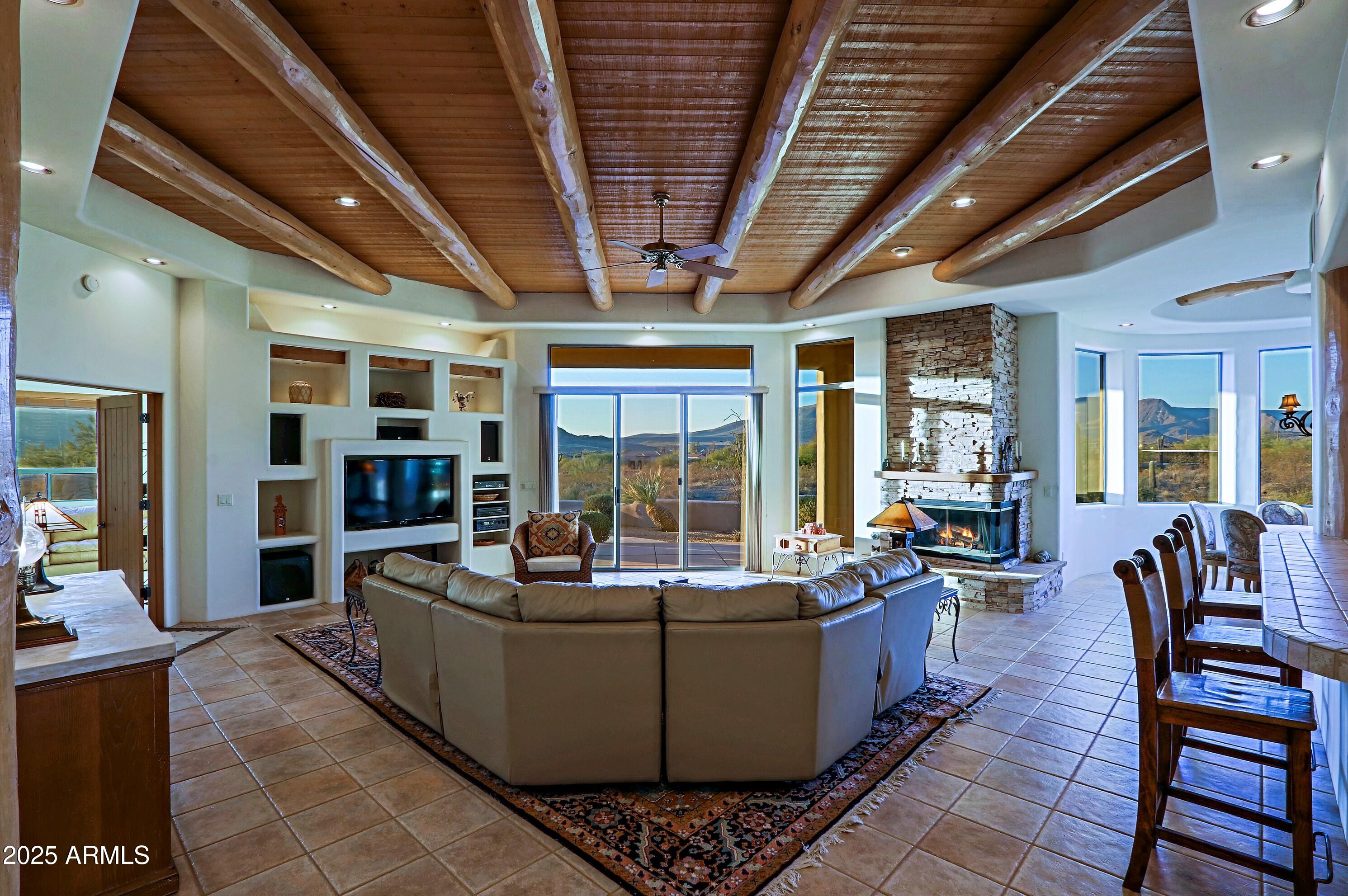 Cave Creek, Arizona 85331, United States, 3 Bedrooms Bedrooms, ,3 BathroomsBathrooms,Residential,Pending,6602