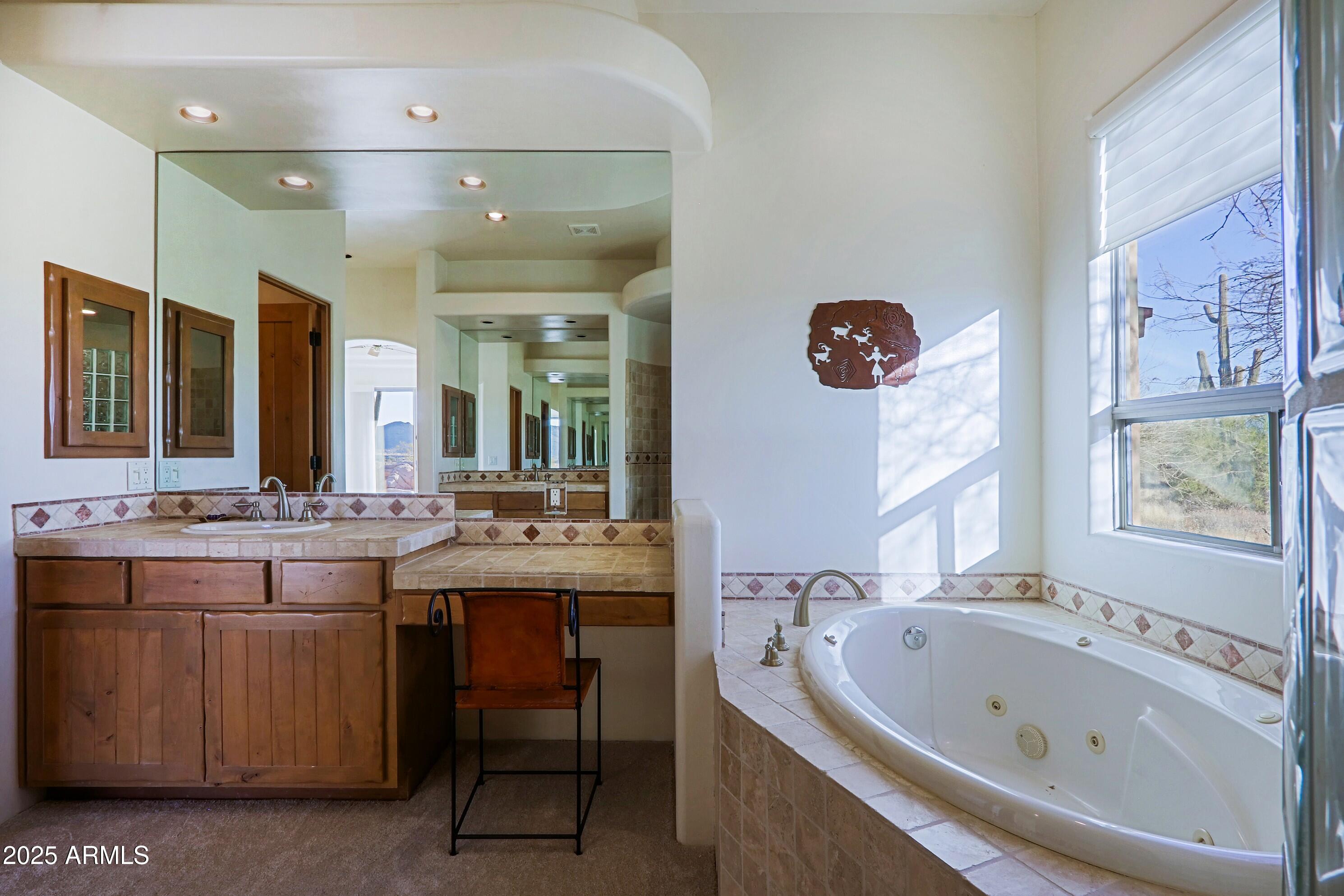 Cave Creek, Arizona 85331, United States, 3 Bedrooms Bedrooms, ,3 BathroomsBathrooms,Residential,Pending,6602