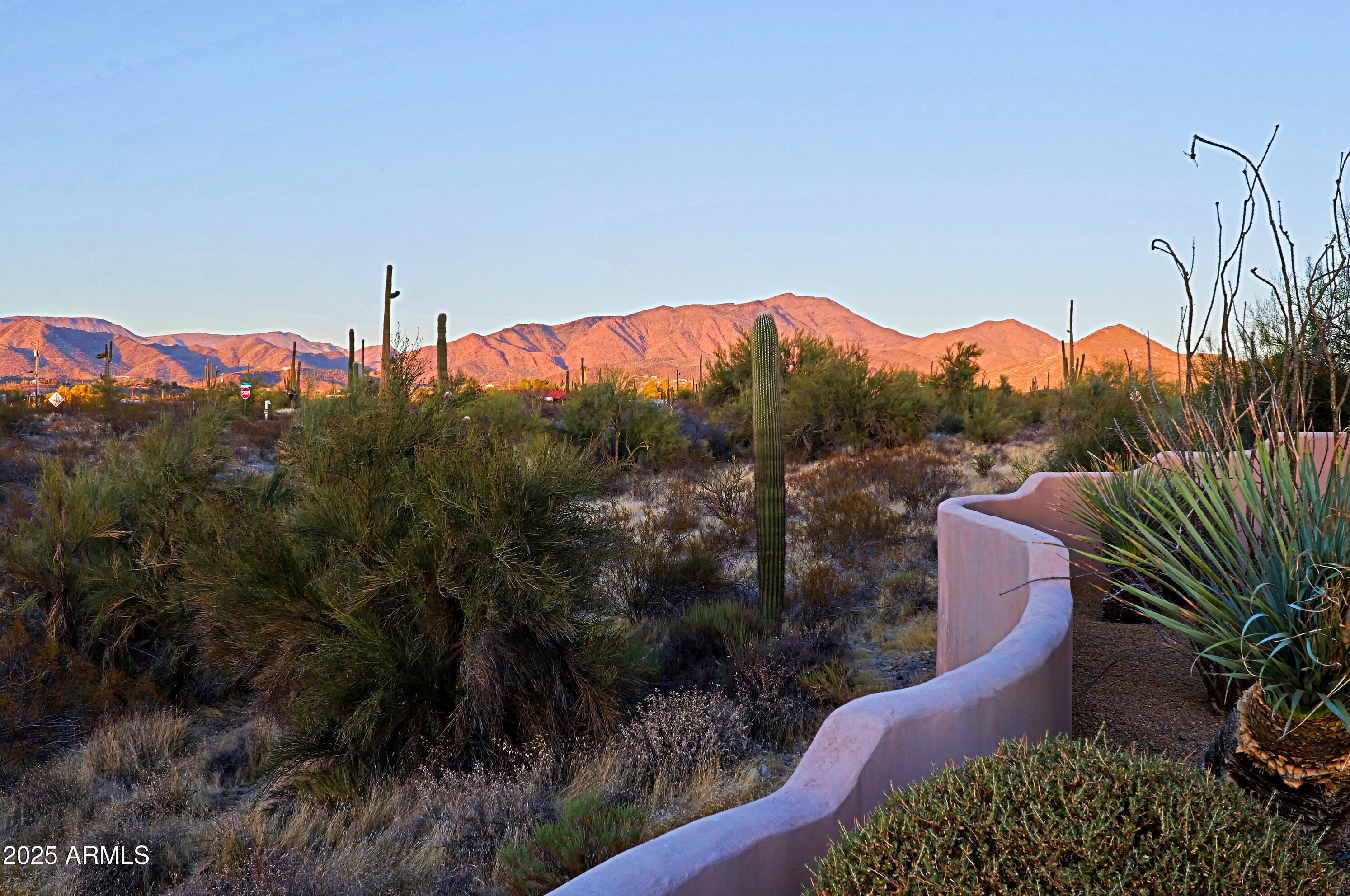 Cave Creek, Arizona 85331, United States, 3 Bedrooms Bedrooms, ,3 BathroomsBathrooms,Residential,Pending,6602