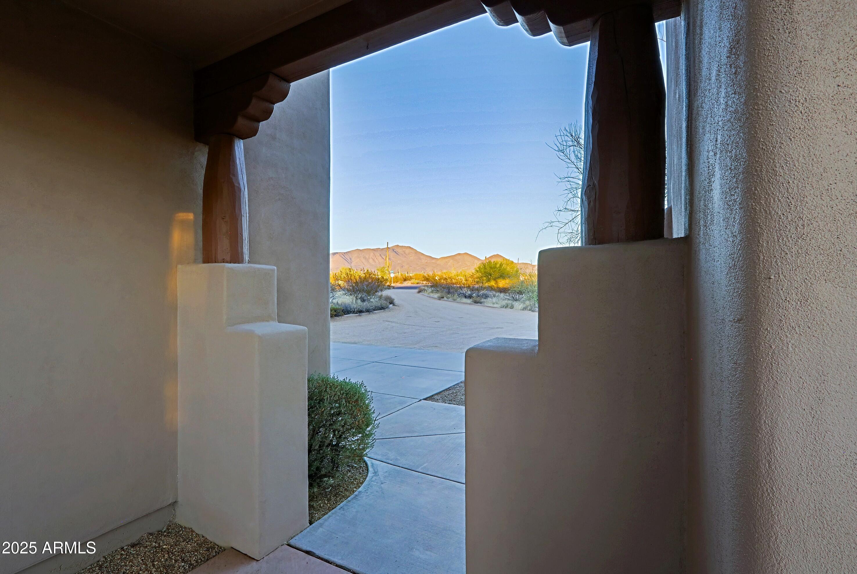 Cave Creek, Arizona 85331, United States, 3 Bedrooms Bedrooms, ,3 BathroomsBathrooms,Residential,Pending,6602