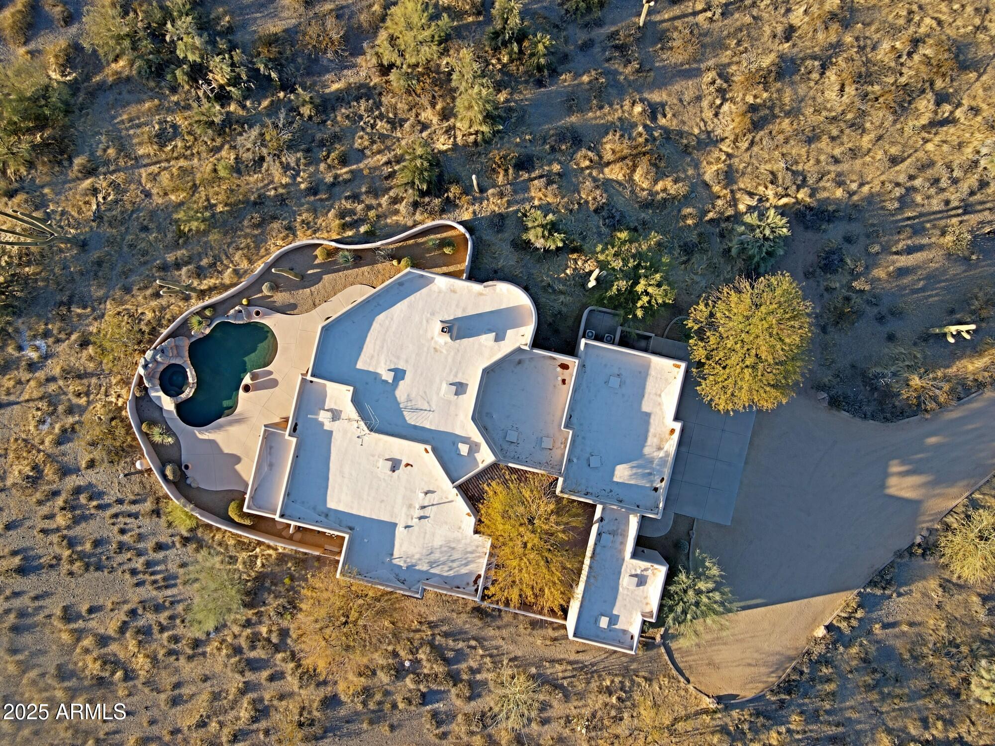 Cave Creek, Arizona 85331, United States, 3 Bedrooms Bedrooms, ,3 BathroomsBathrooms,Residential,Pending,6602