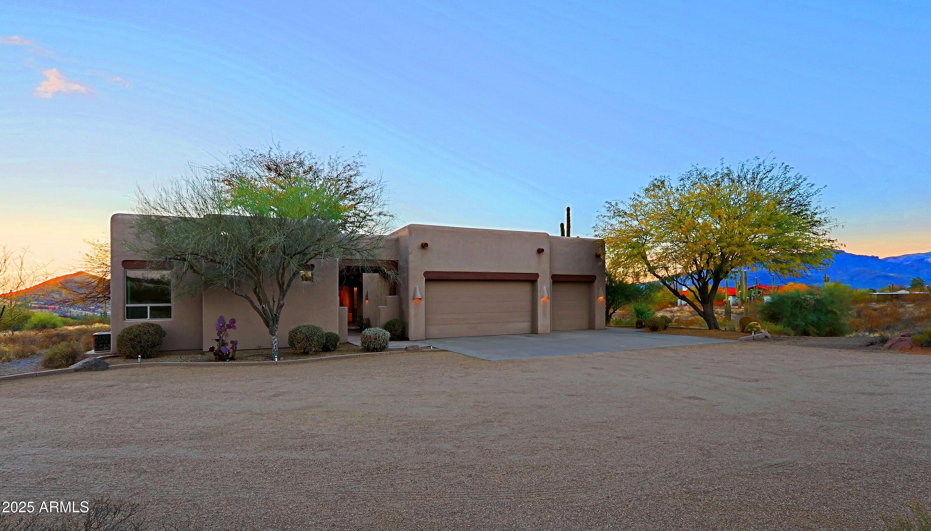 Cave Creek, Arizona 85331, United States, 3 Bedrooms Bedrooms, ,3 BathroomsBathrooms,Residential,Pending,6602