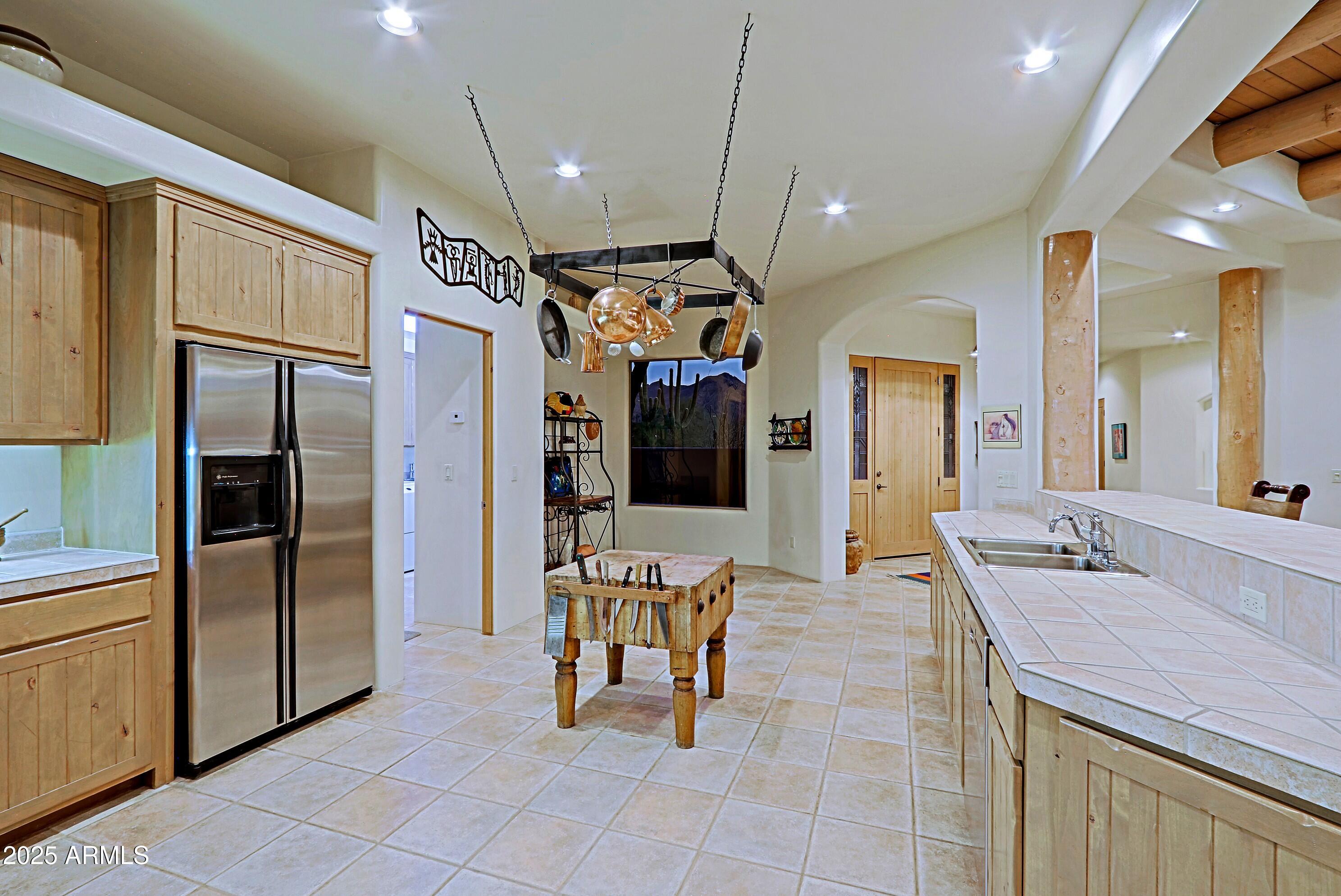 Cave Creek, Arizona 85331, United States, 3 Bedrooms Bedrooms, ,3 BathroomsBathrooms,Residential,Pending,6602