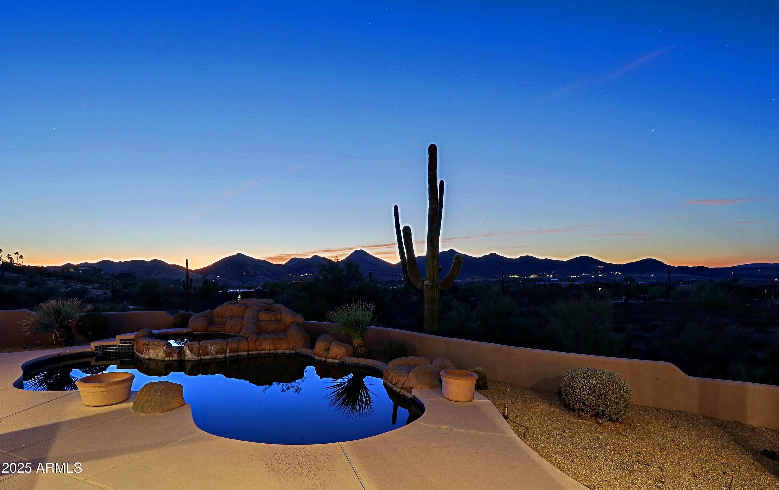 Cave Creek, Arizona 85331, United States, 3 Bedrooms Bedrooms, ,3 BathroomsBathrooms,Residential,Pending,6602