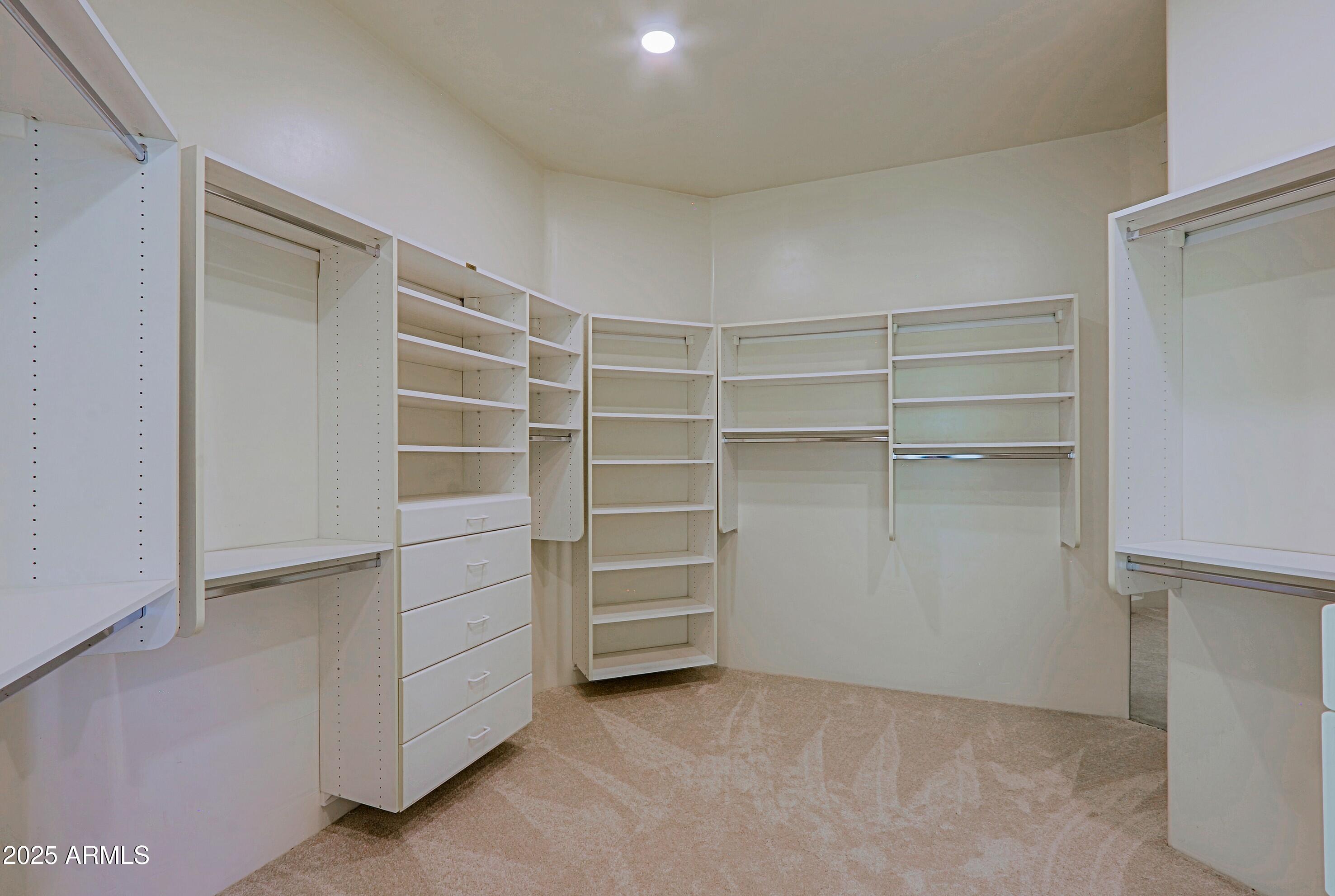 Cave Creek, Arizona 85331, United States, 3 Bedrooms Bedrooms, ,3 BathroomsBathrooms,Residential,Pending,6602