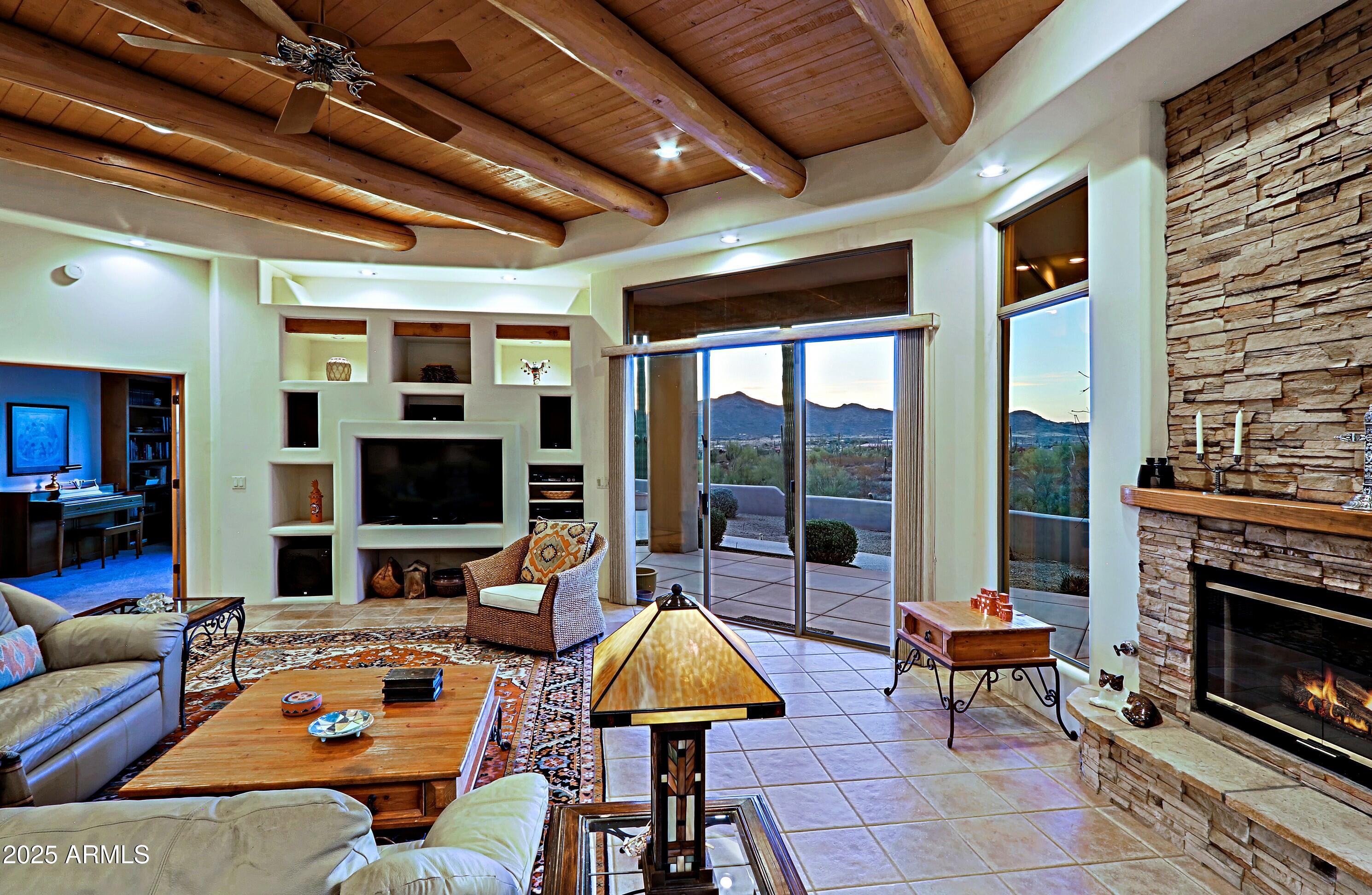 Cave Creek, Arizona 85331, United States, 3 Bedrooms Bedrooms, ,3 BathroomsBathrooms,Residential,Pending,6602