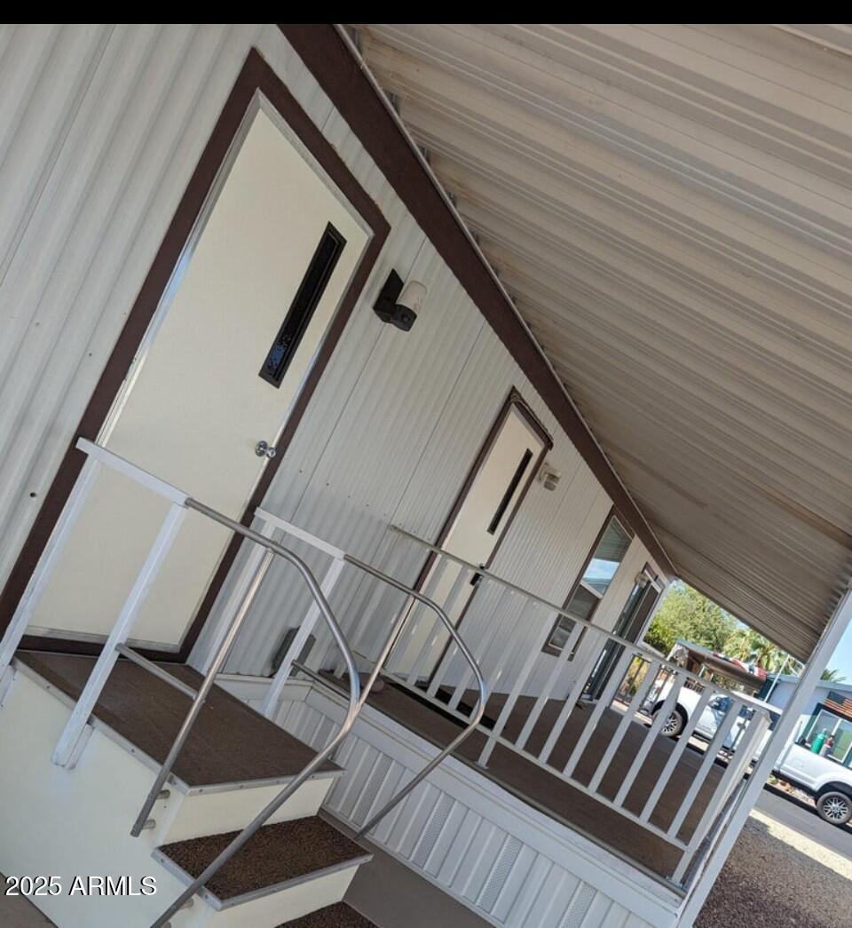 652 S Ellsworth Road 125