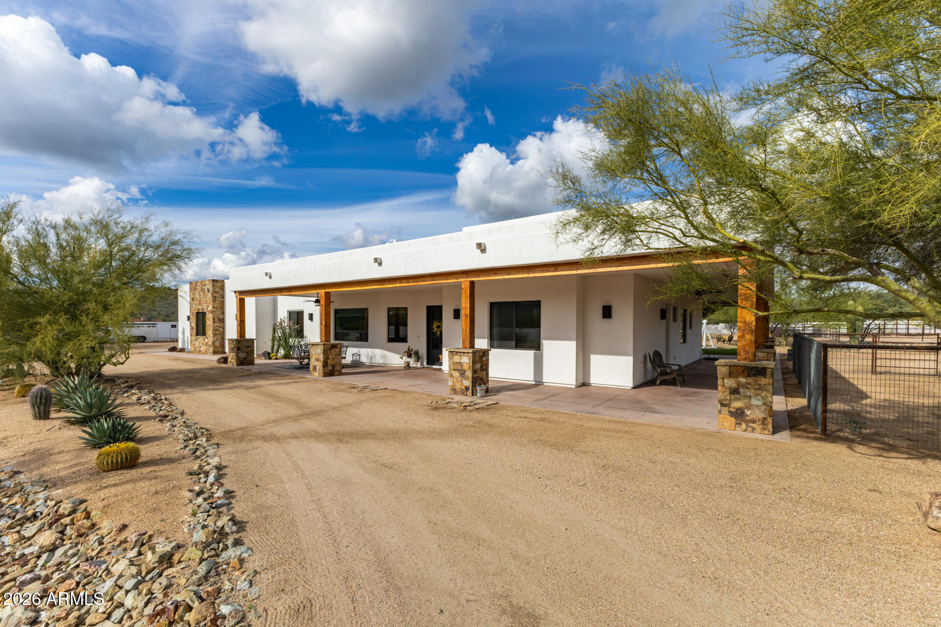 1520 E MAGELLAN Drive