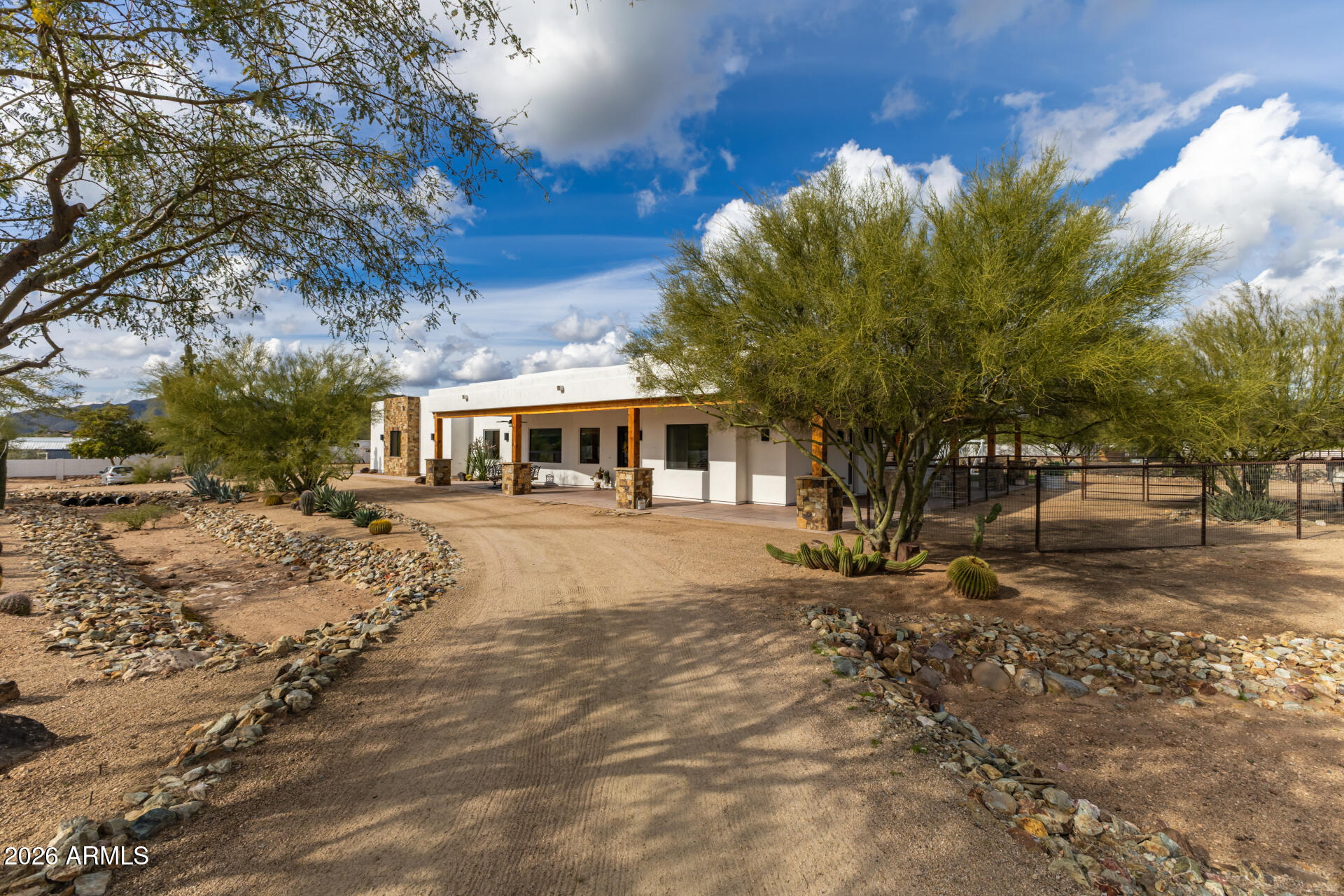 1520 E MAGELLAN Drive