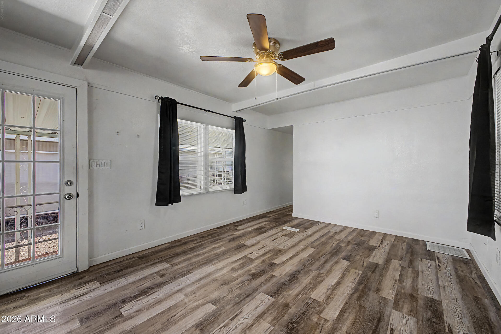 535 S ALMA SCHOOL Road 17