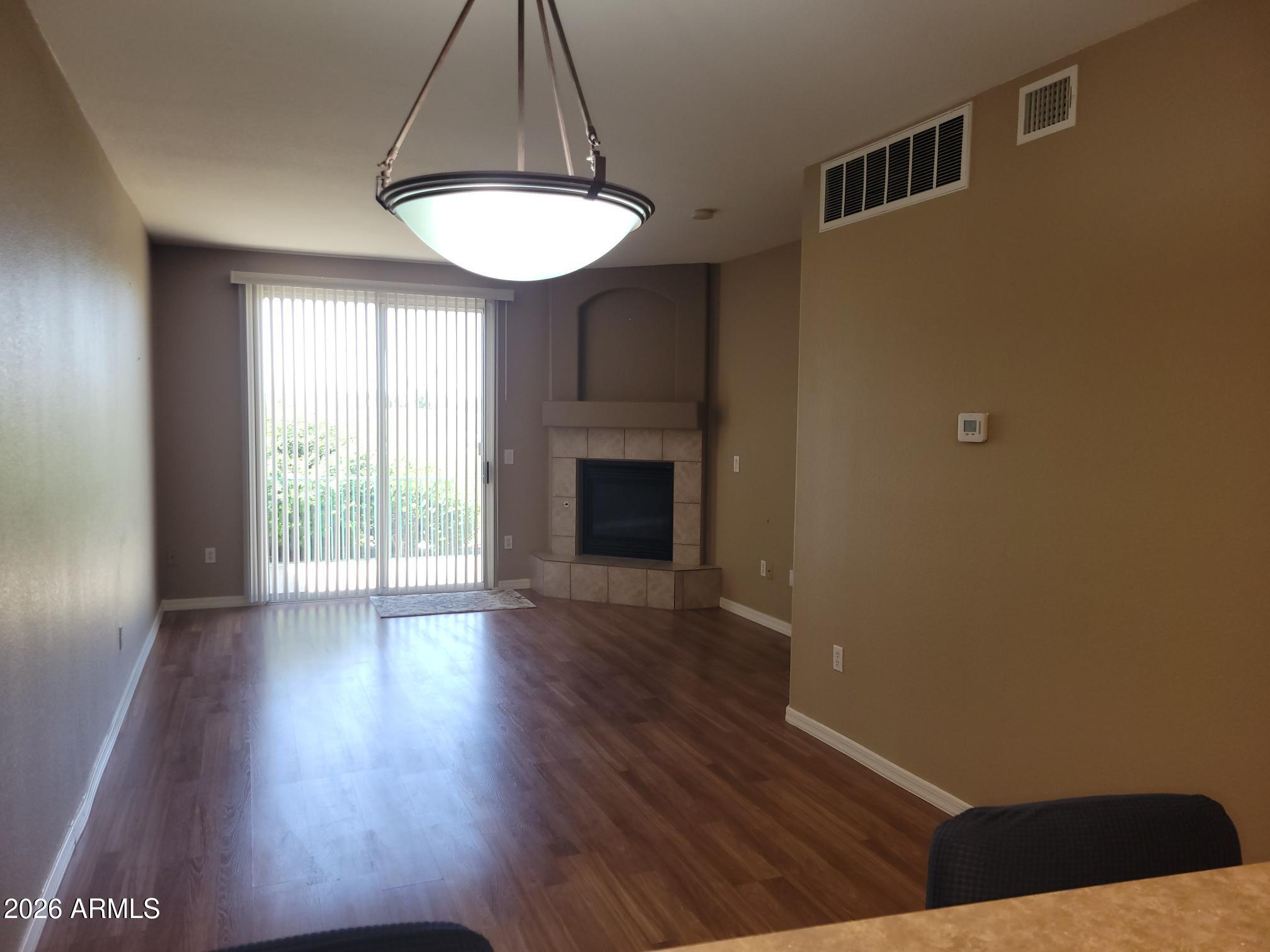 6535 E SUPERSTITION SPRINGS Boulevard 109