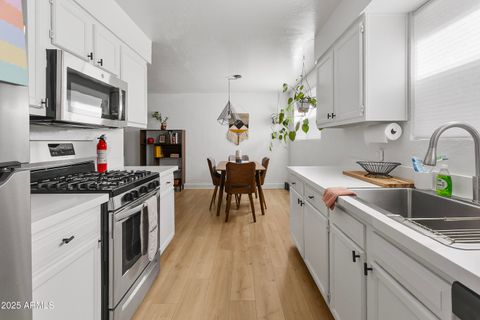 Photo of 1111 E Turney Avenue #3, Phoenix, AZ 85014 (MLS # 6873092)