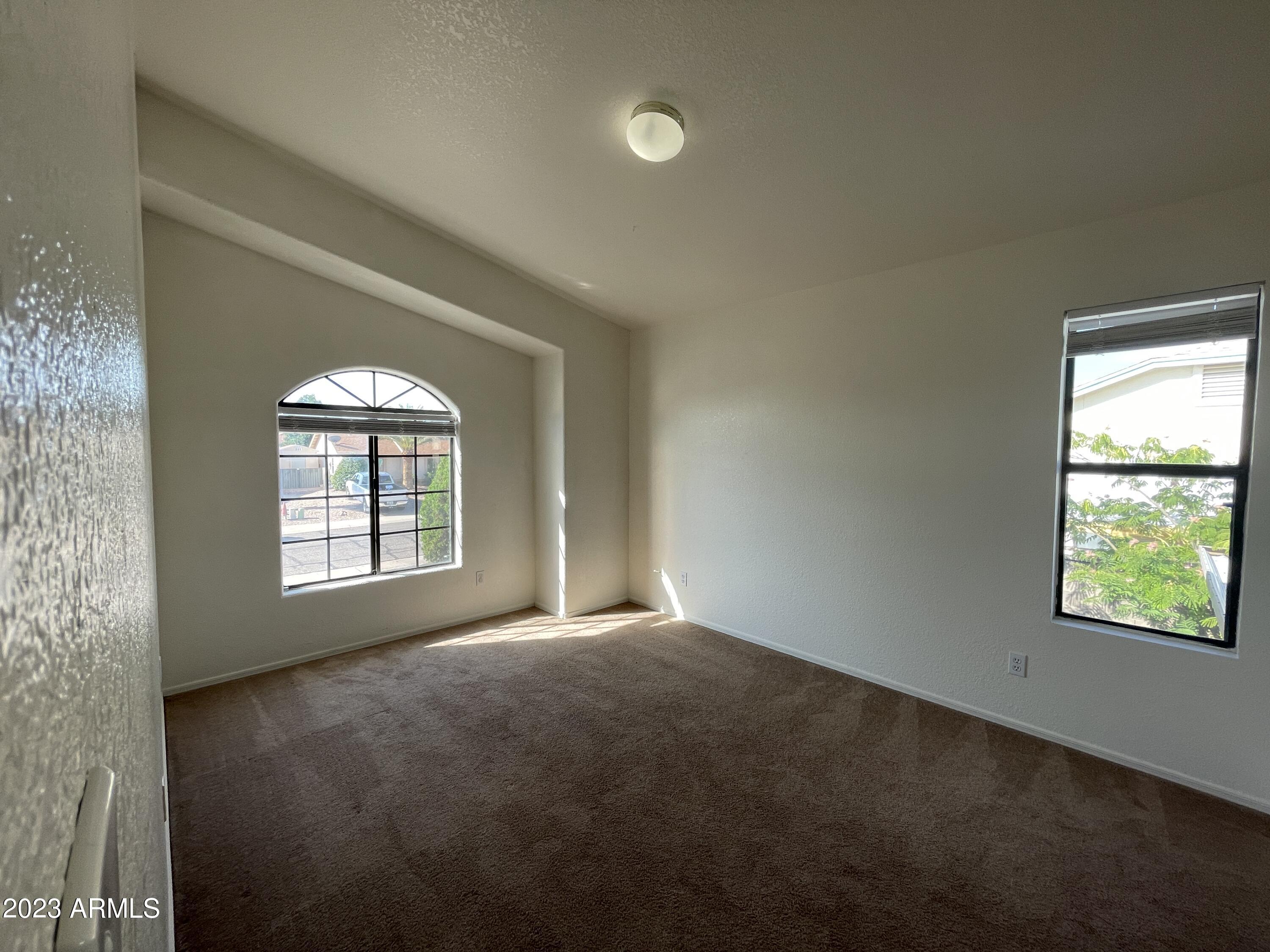 MOUNTAIN RIDGE PHASE 1 - Residential Lease