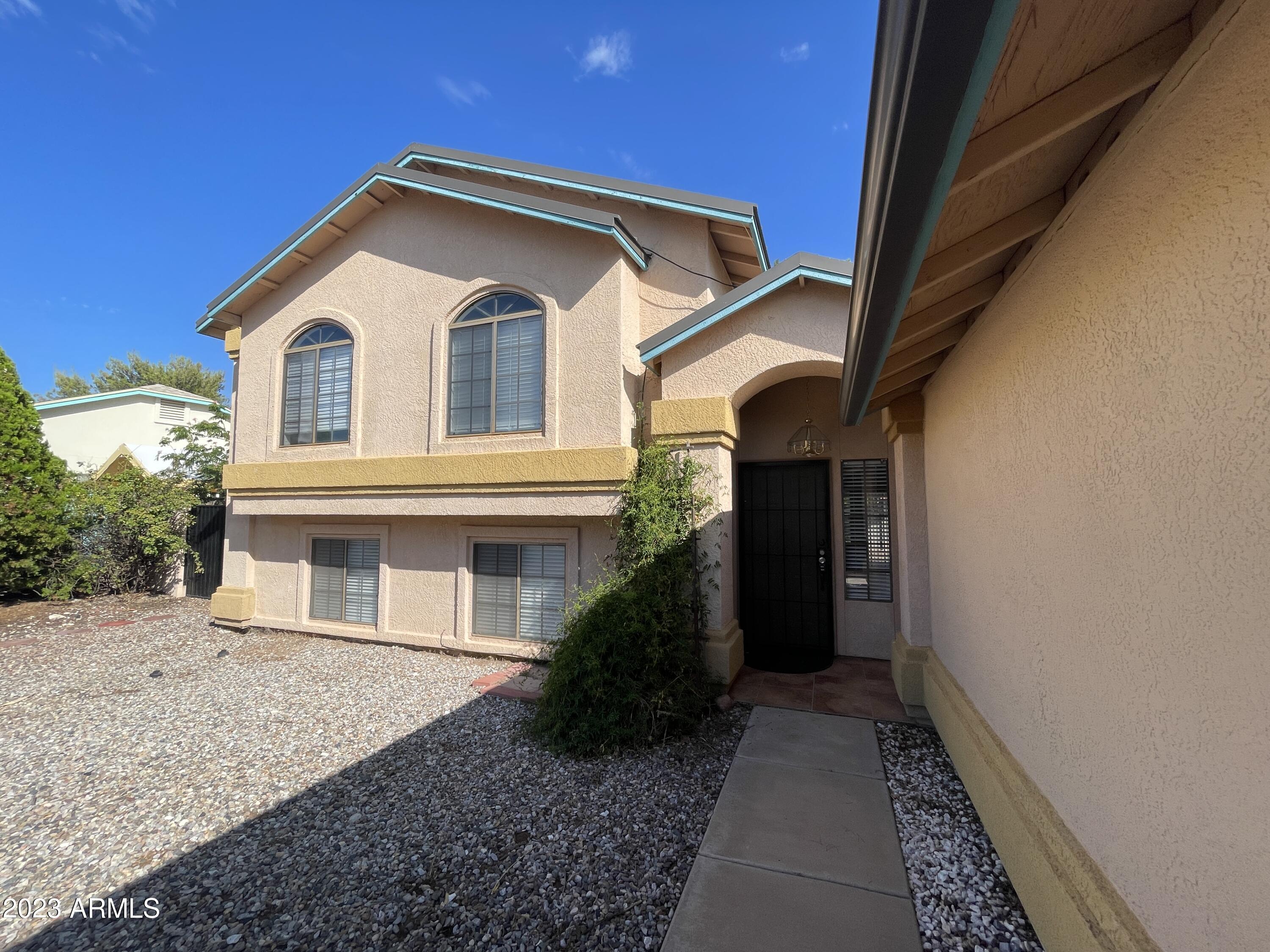 MOUNTAIN RIDGE PHASE 1 - Residential Lease