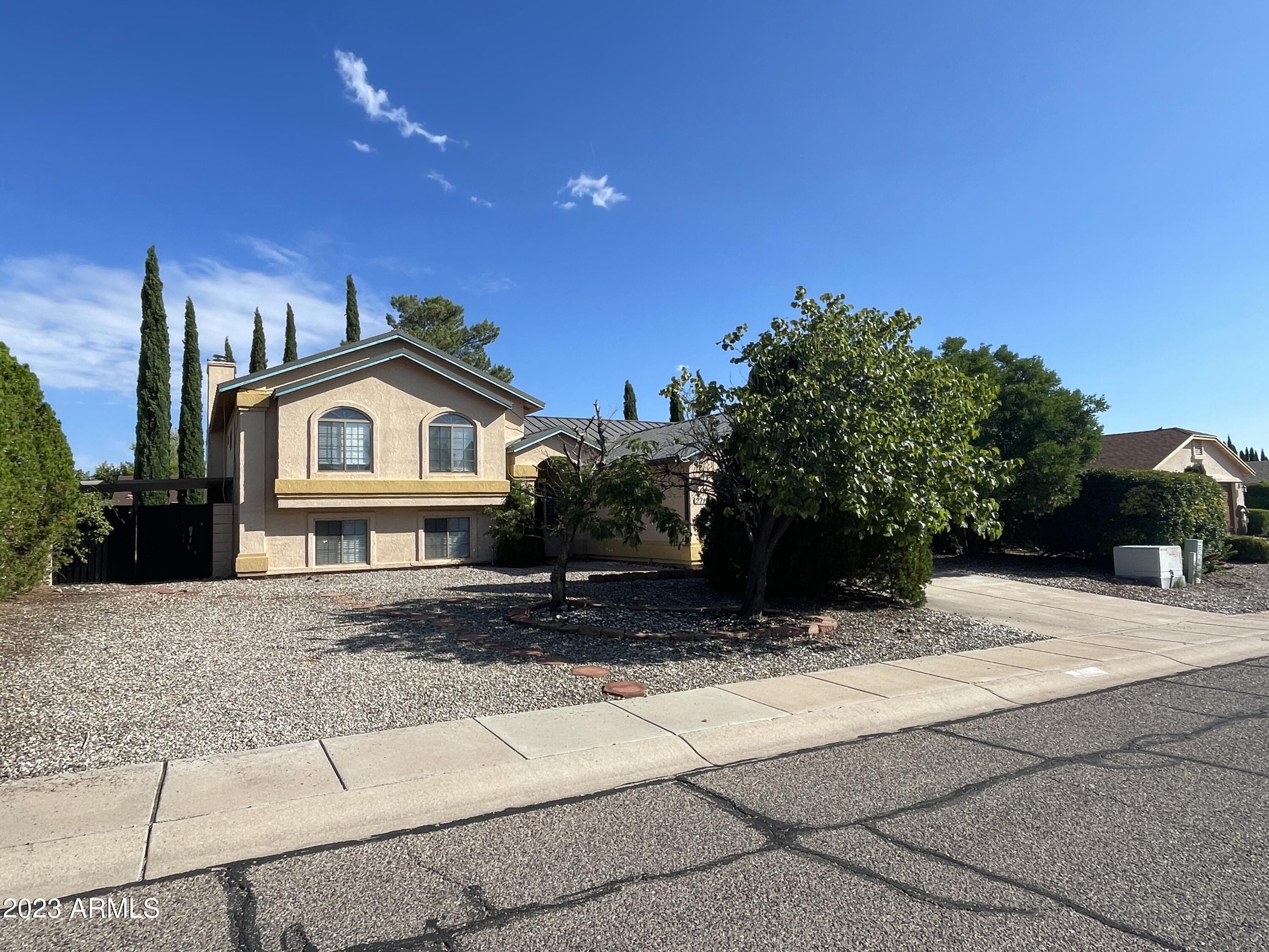 MOUNTAIN RIDGE PHASE 1 - Residential Lease