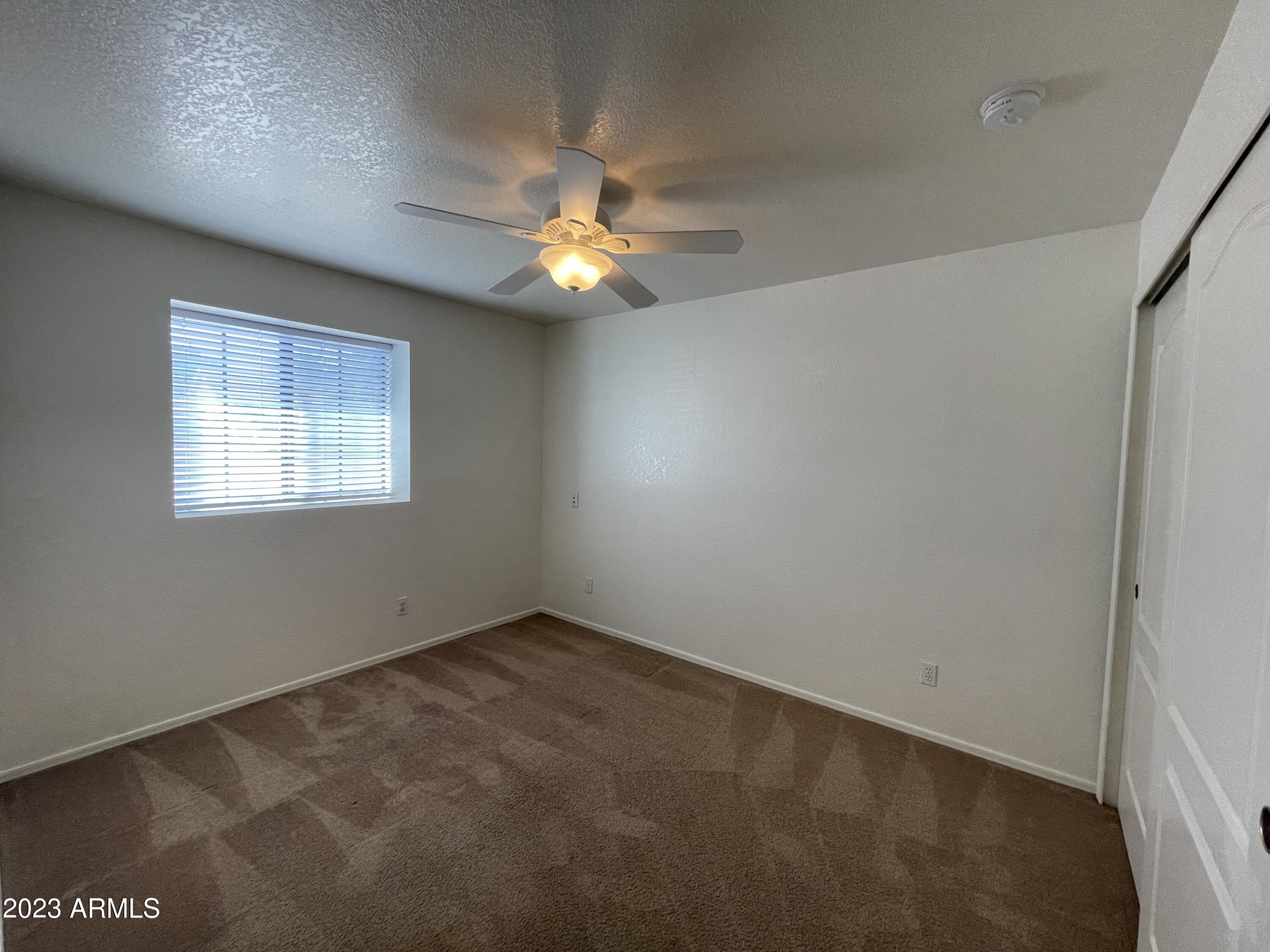 MOUNTAIN RIDGE PHASE 1 - Residential Lease