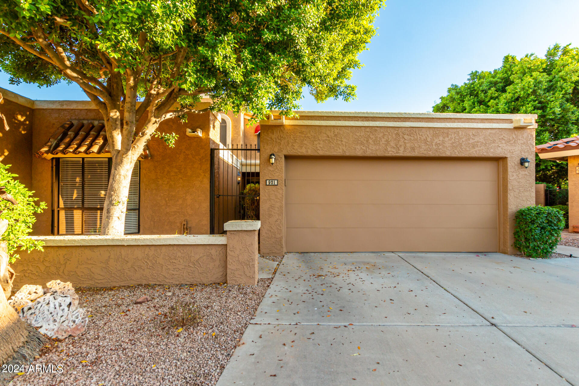 921 E BECKER Lane