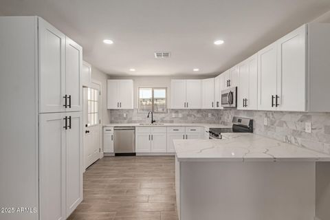 119 E HAMPTON Avenue Mesa AZ 85210