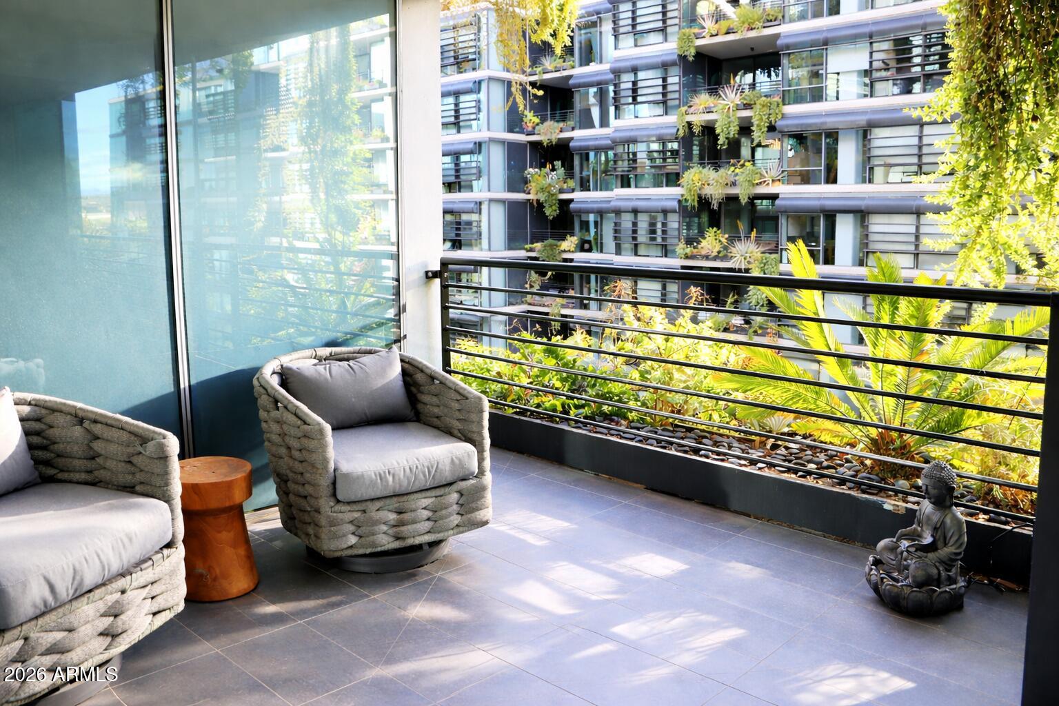 7120 E KIERLAND Boulevard 719