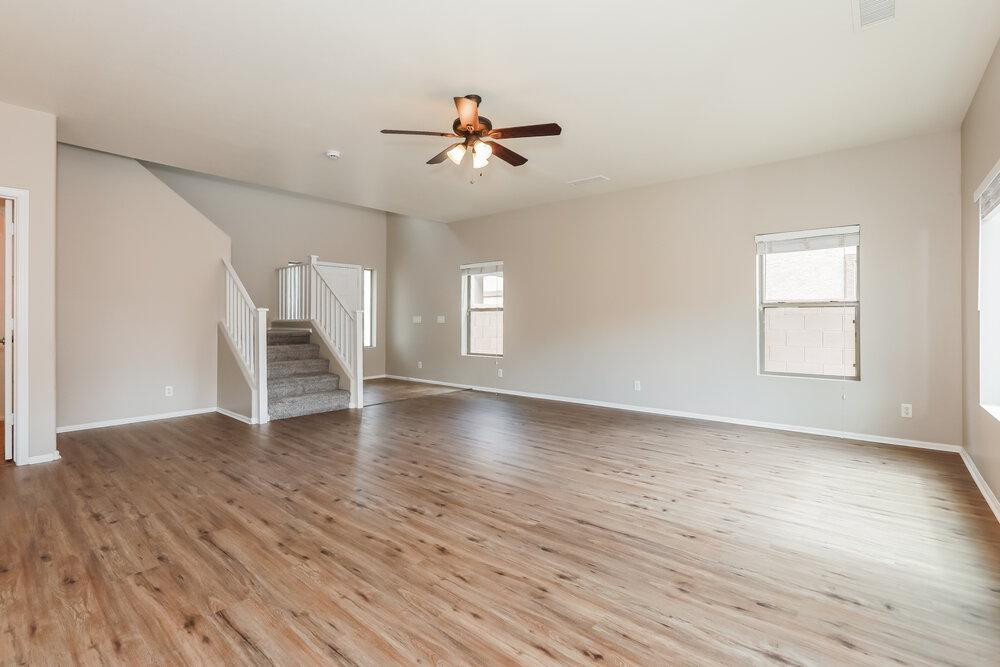 735 W Fruit Tree Lane