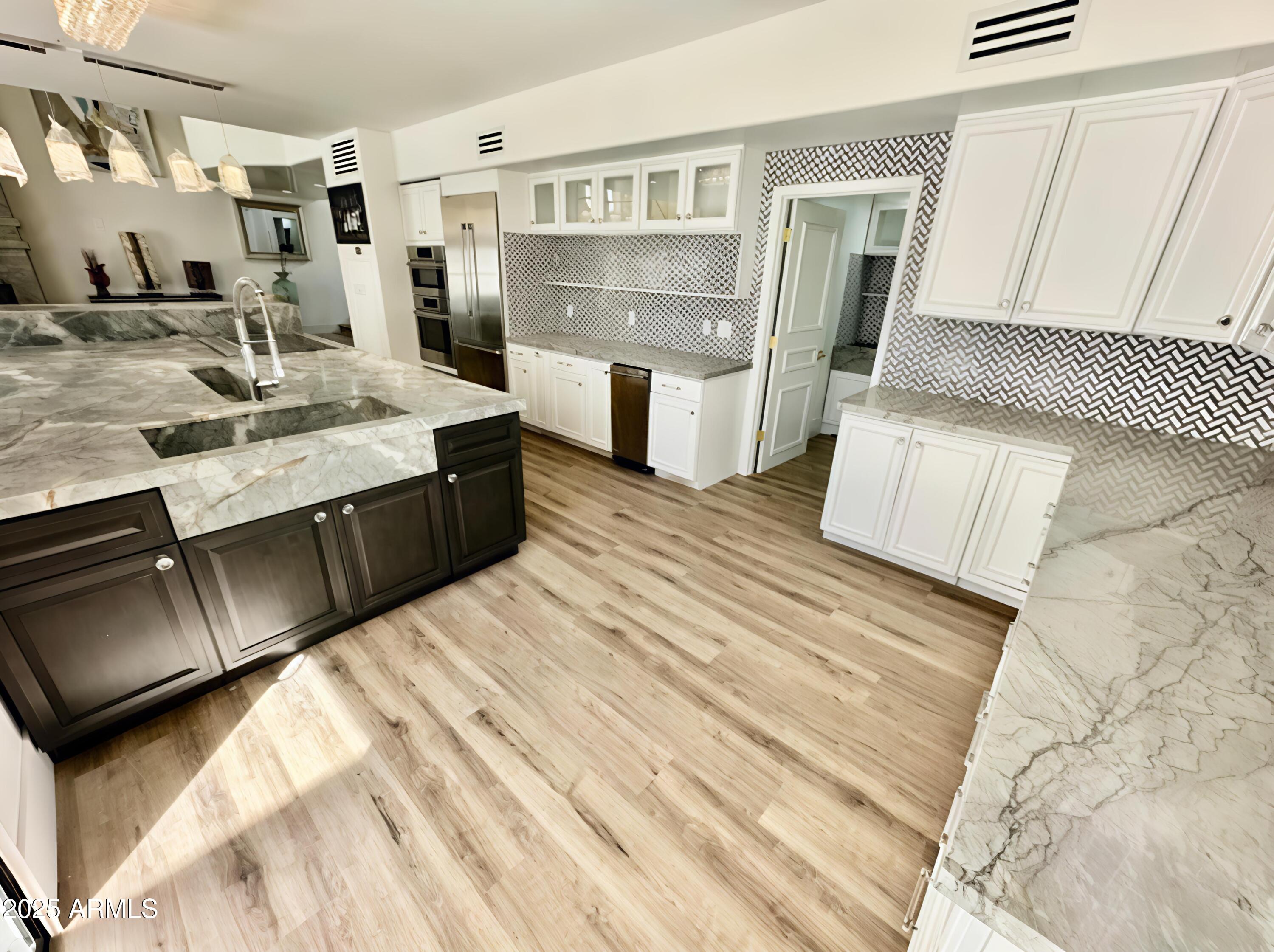 10113 E TOPAZ Drive