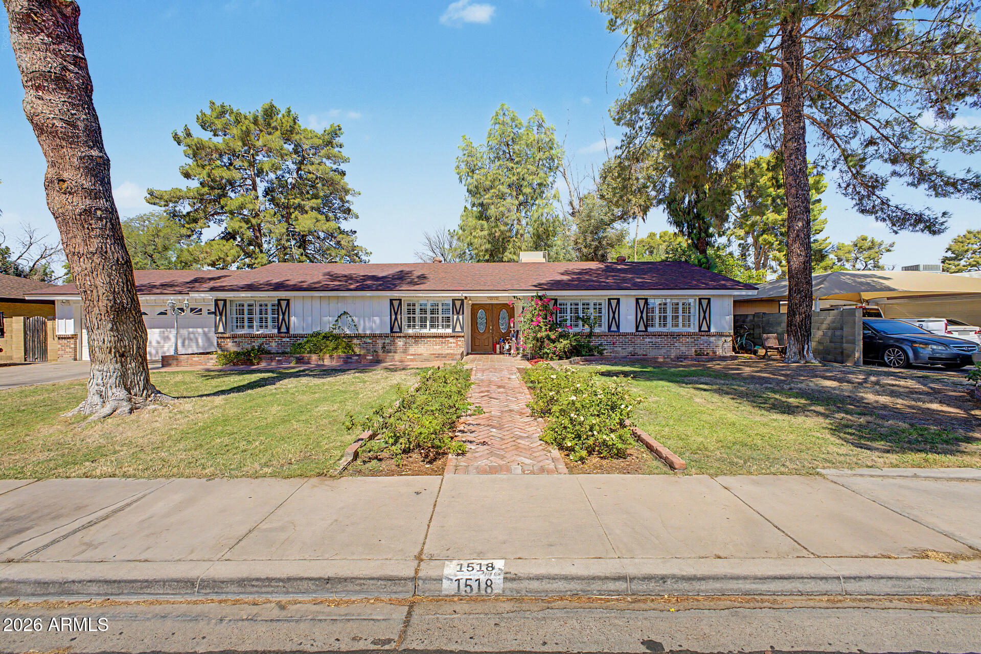1518 N 24TH Street