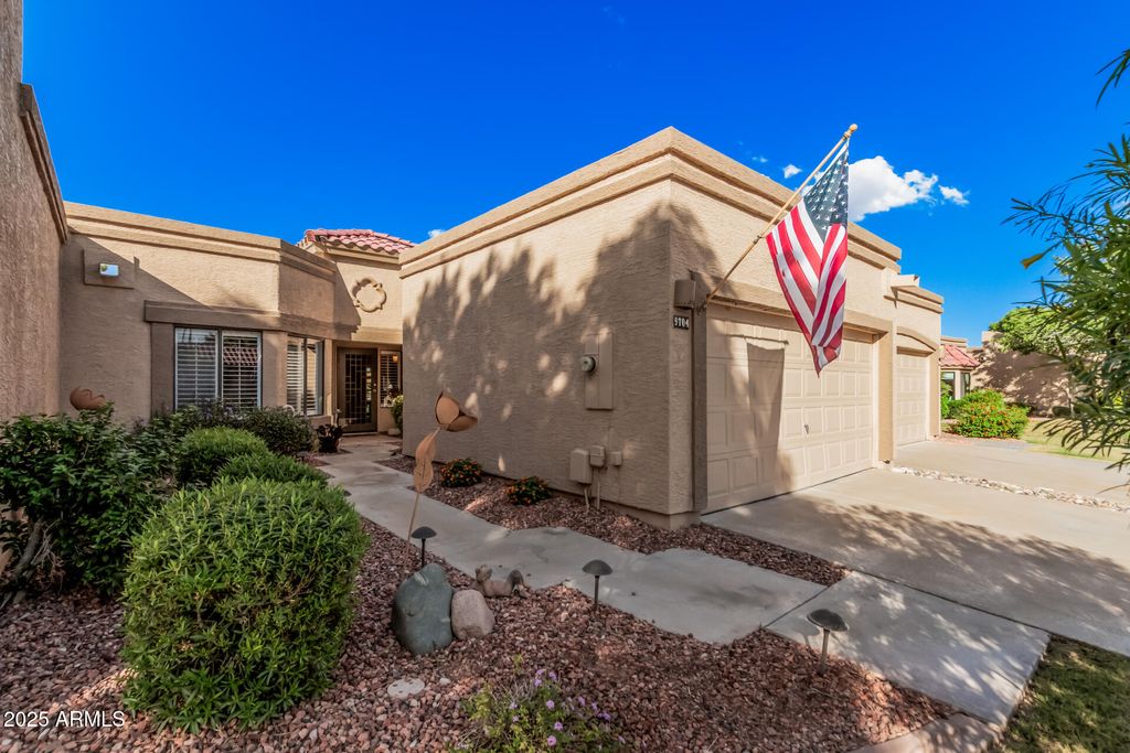 Photo of 9704 W Tonto Lane, Peoria, AZ 85382 (MLS # 6933768)