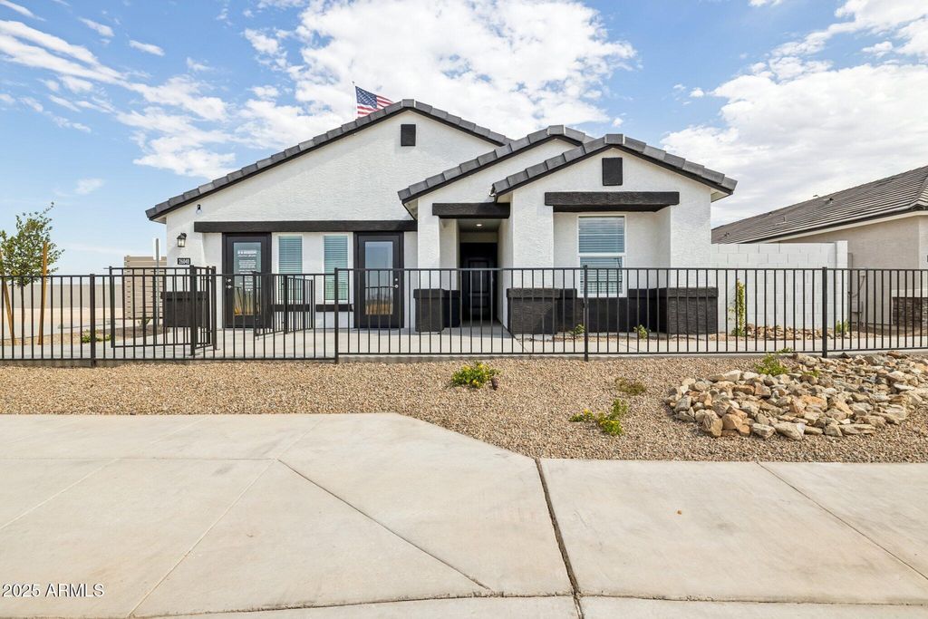 Photo of 6101 S 259th Drive, Buckeye, AZ 85326 (MLS # 6927052)