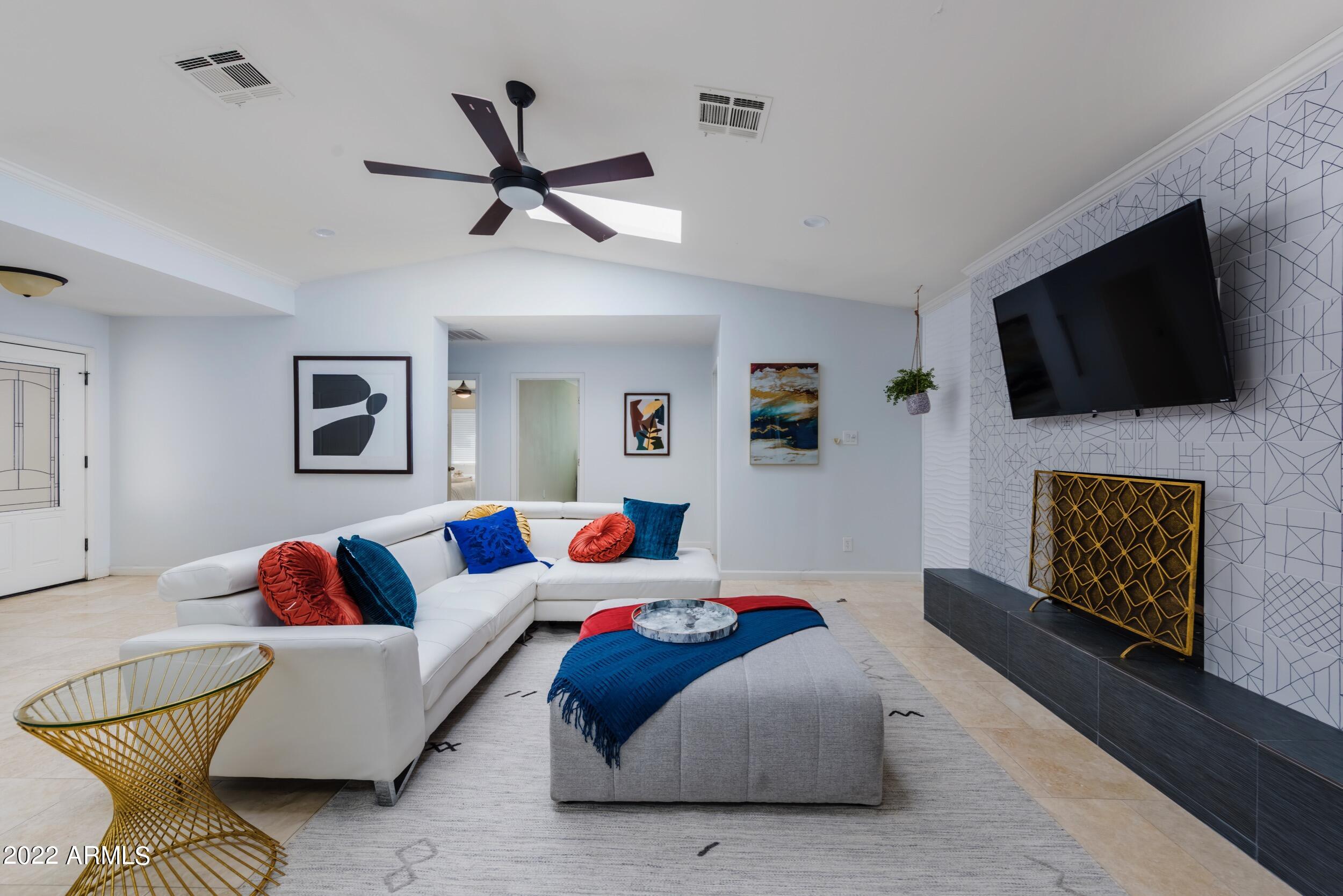 8338 E MONTEROSA Street