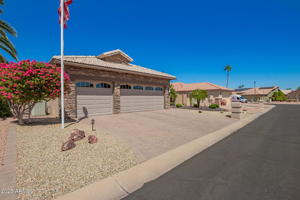 Photo of 14790 W Trevino Drive, Goodyear, AZ 85395 (MLS # 6924483)