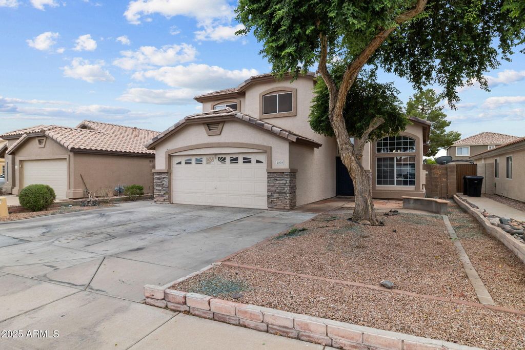 Photo of 2535 E Camellia Drive, Gilbert, AZ 85296 (MLS # 6917422)
