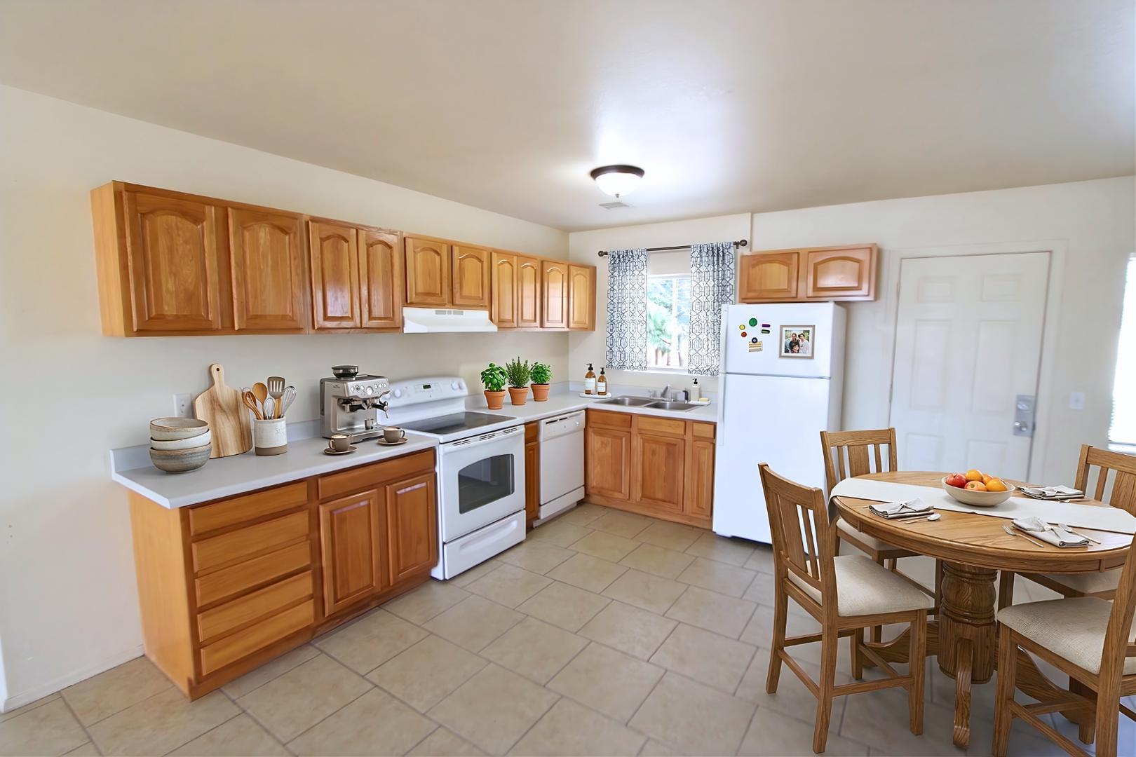 8590 W Magnum Drive Unit B