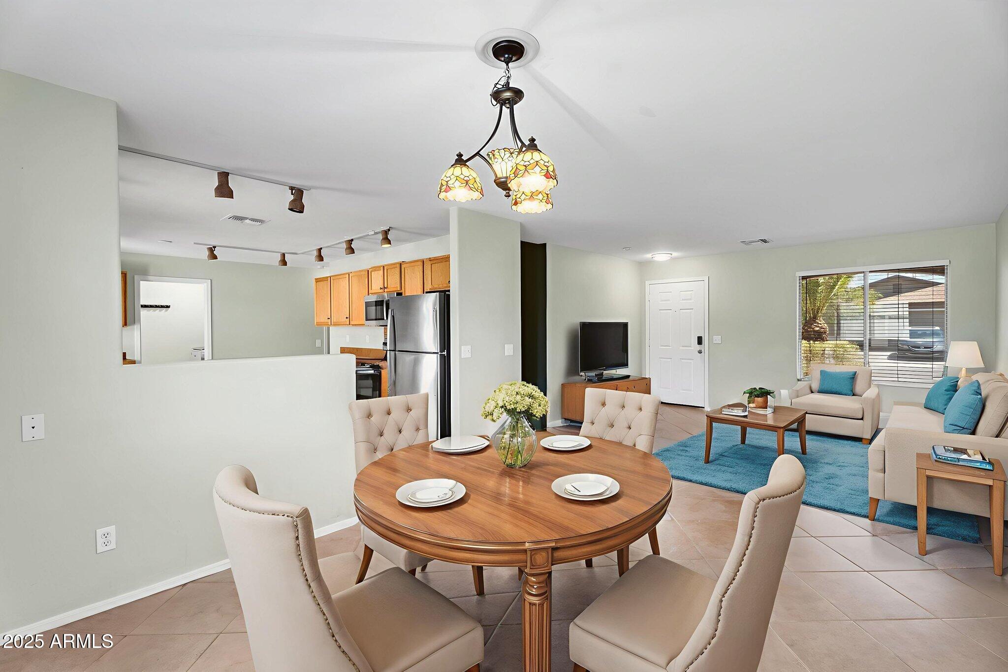 1230 E DESERT MOON Trail