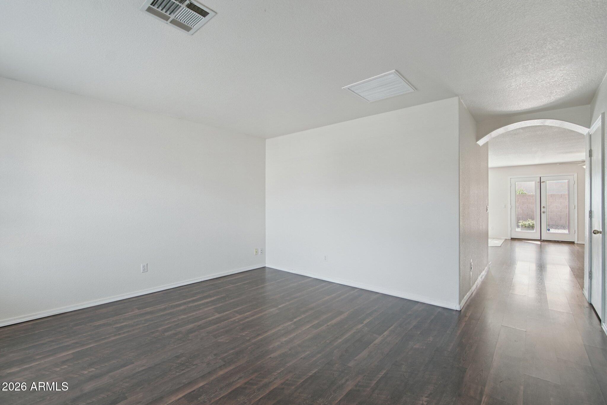 3145 W ZACHARY Drive