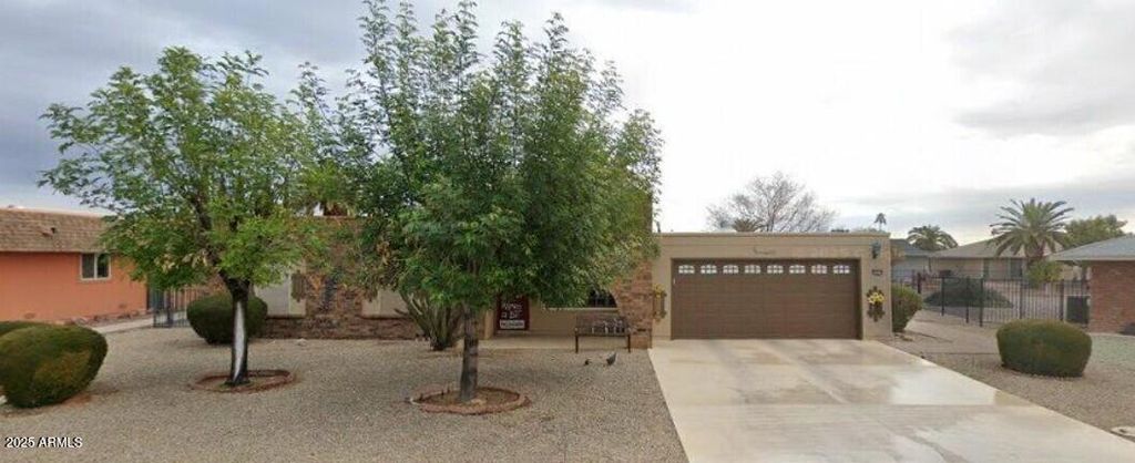 Photo of 9529 W Glen Oaks Circle N, Sun City, AZ 85351 (MLS # 6911977)