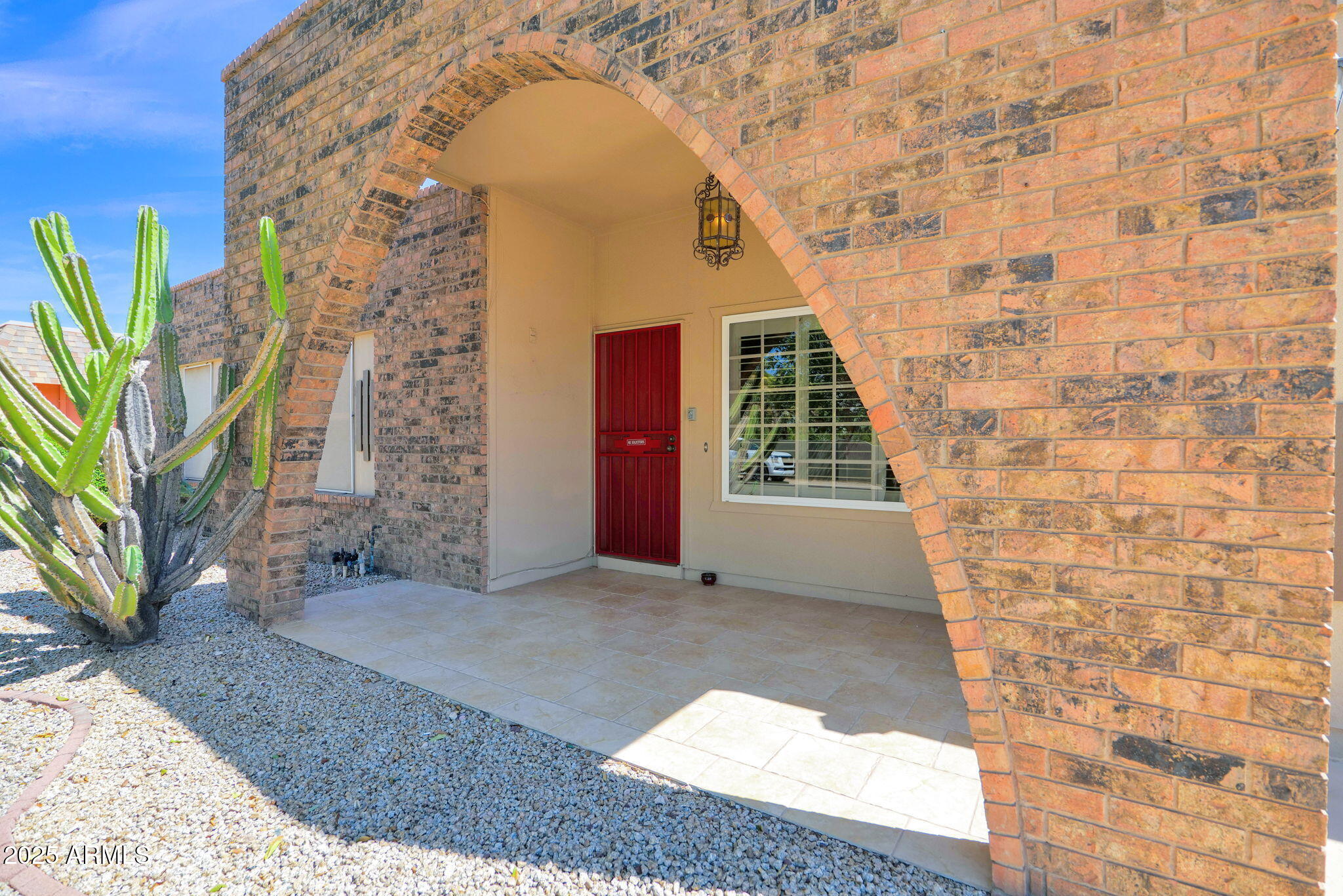 9529 W GLEN OAKS Circle N