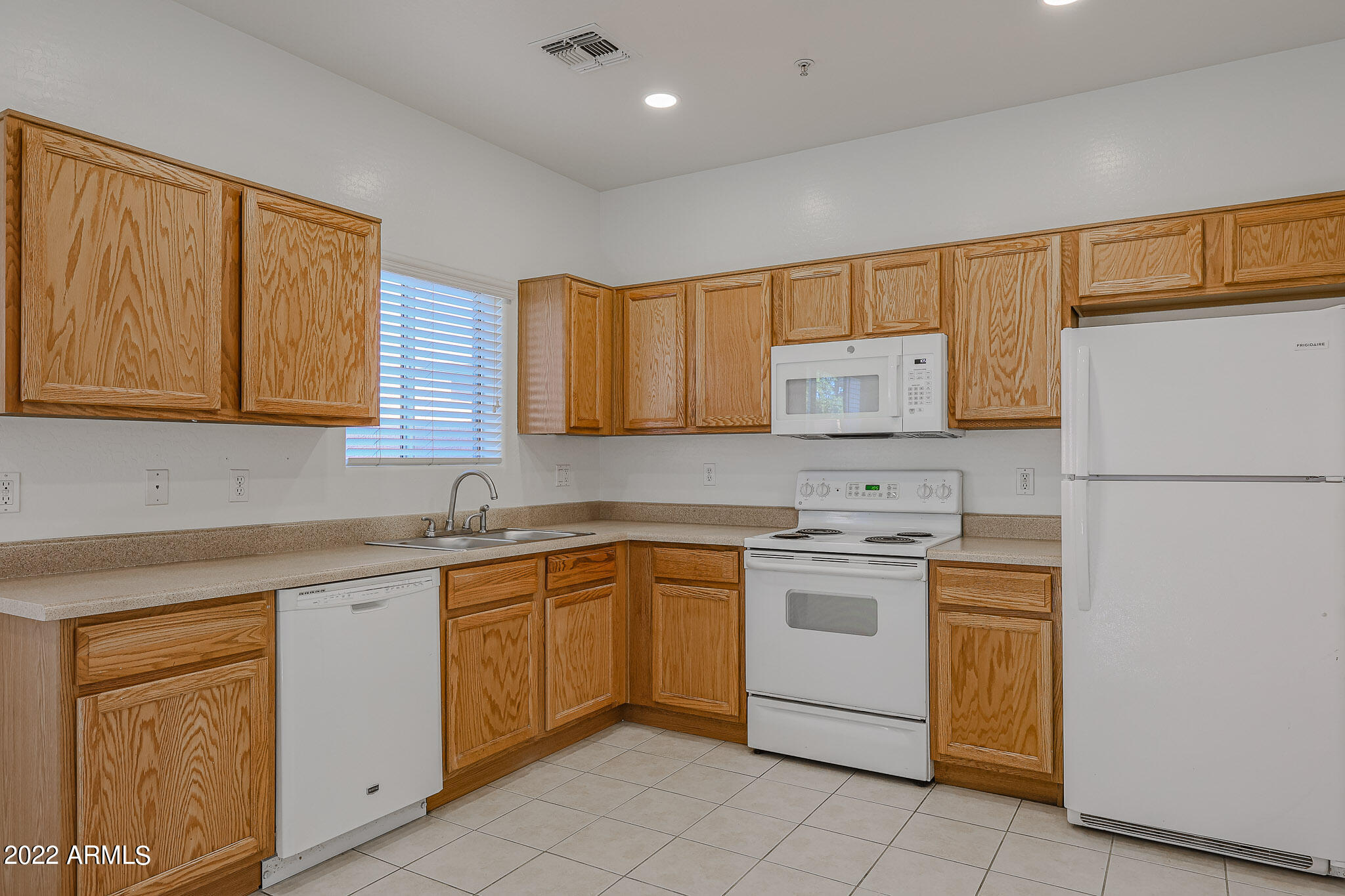 8940 W Olive Avenue Unit 70