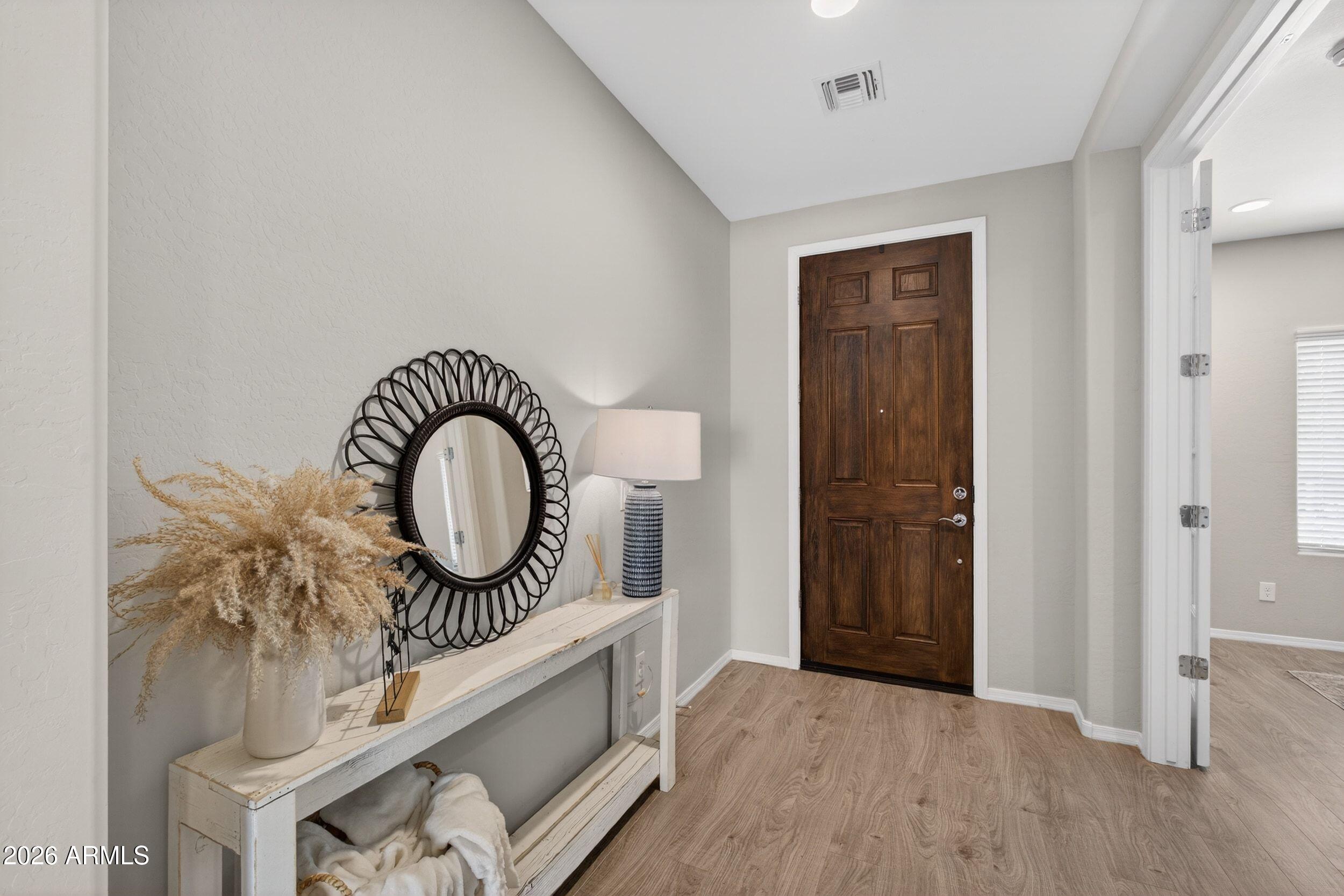 5218 S LINDENWOOD Circle