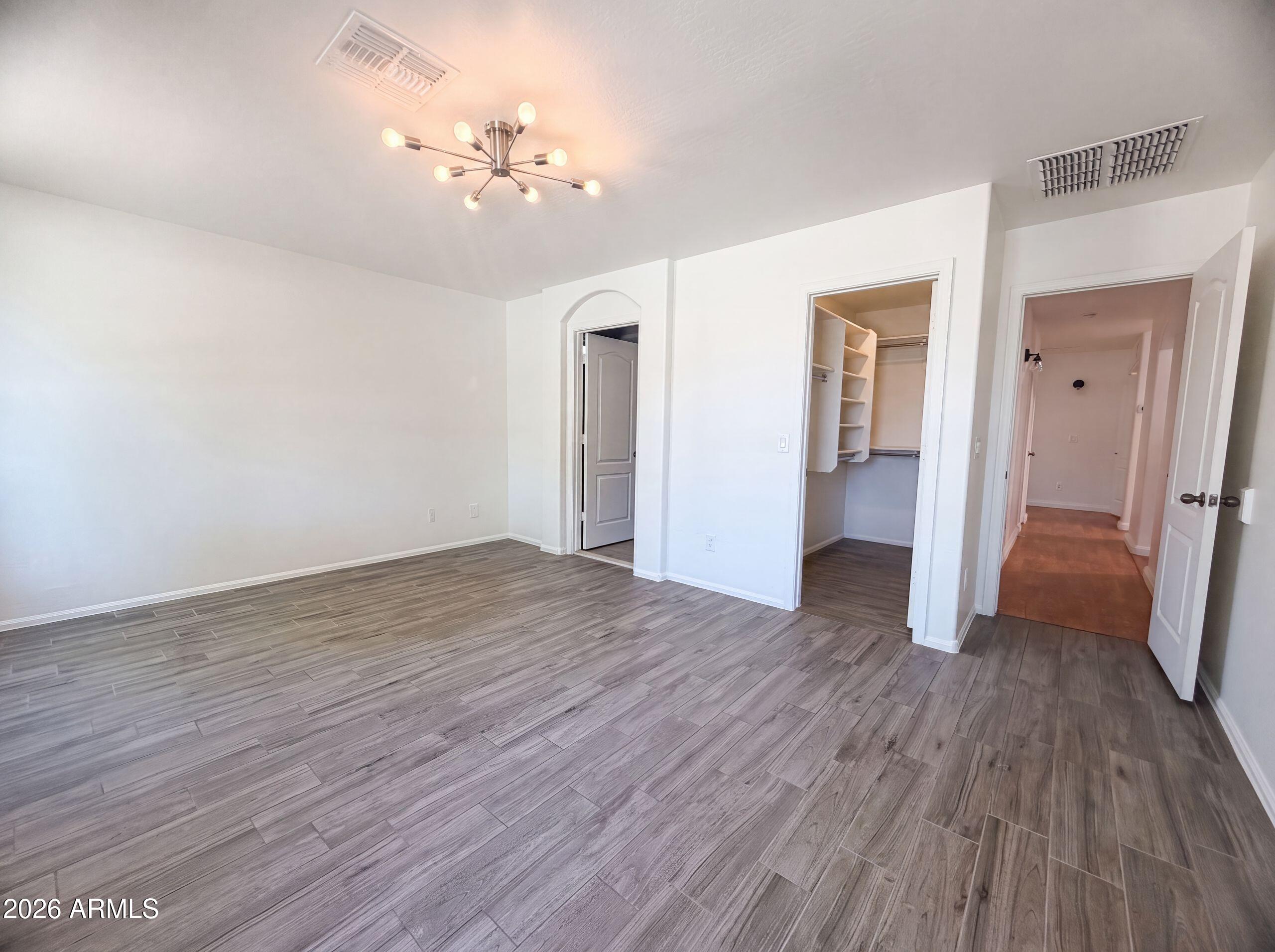 1321 W MATTHEWS Drive