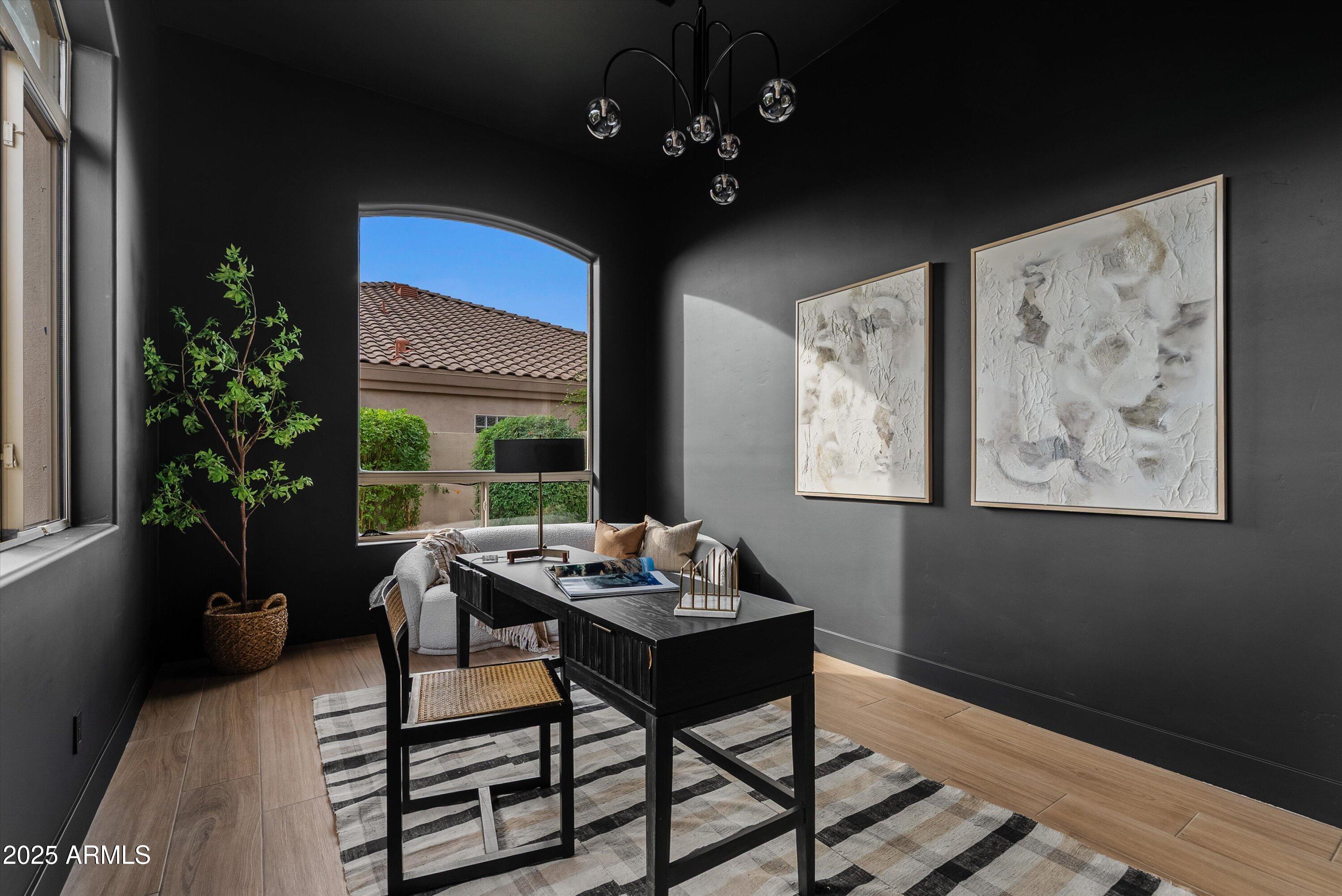 11856 E PARKVIEW Lane