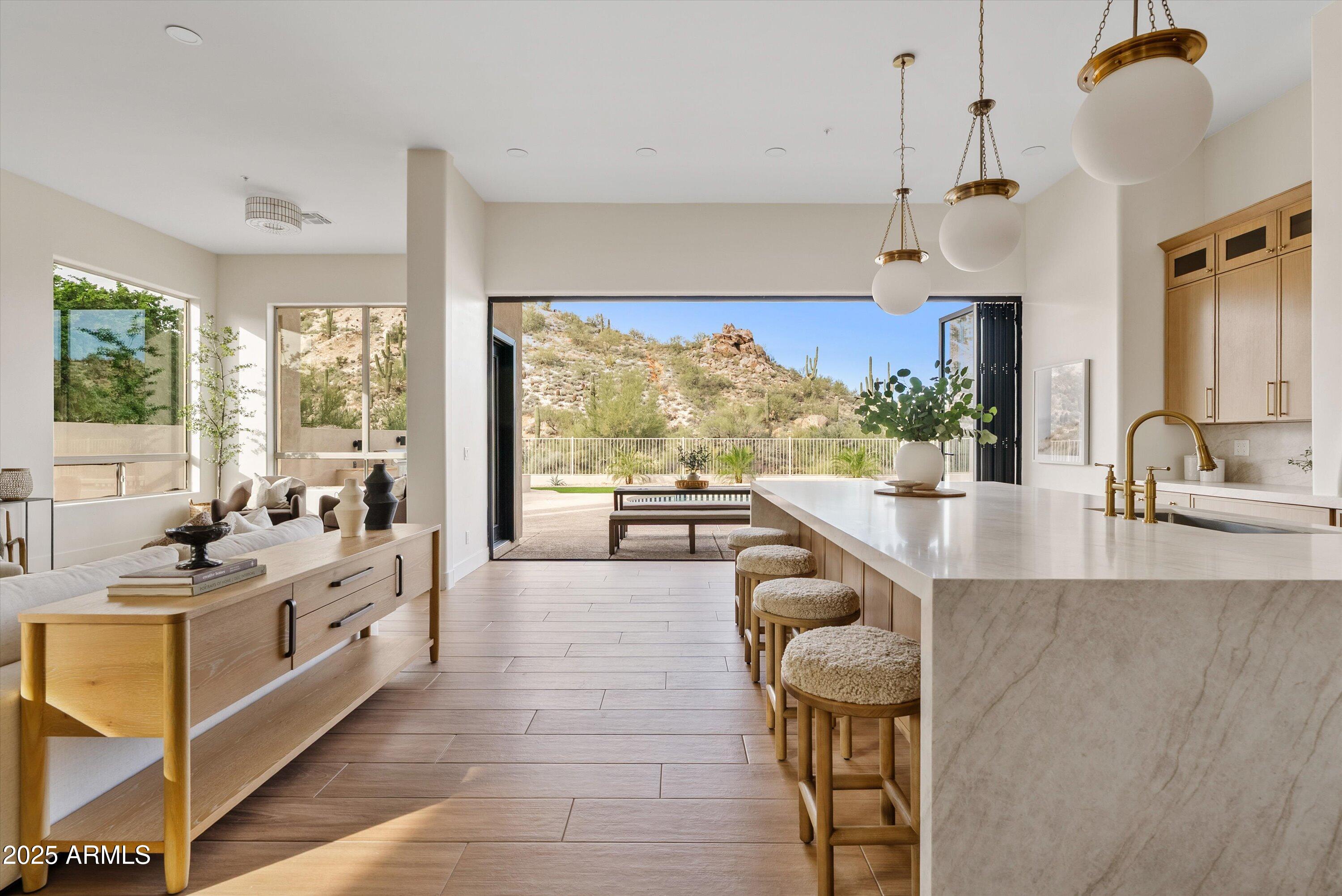 11856 E PARKVIEW Lane