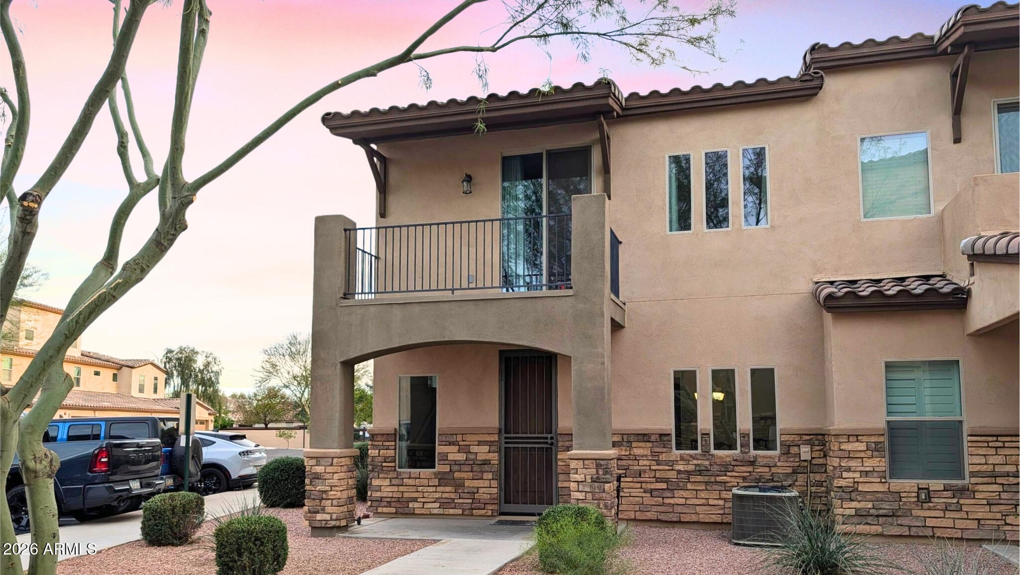 2821 S SKYLINE Drive 113