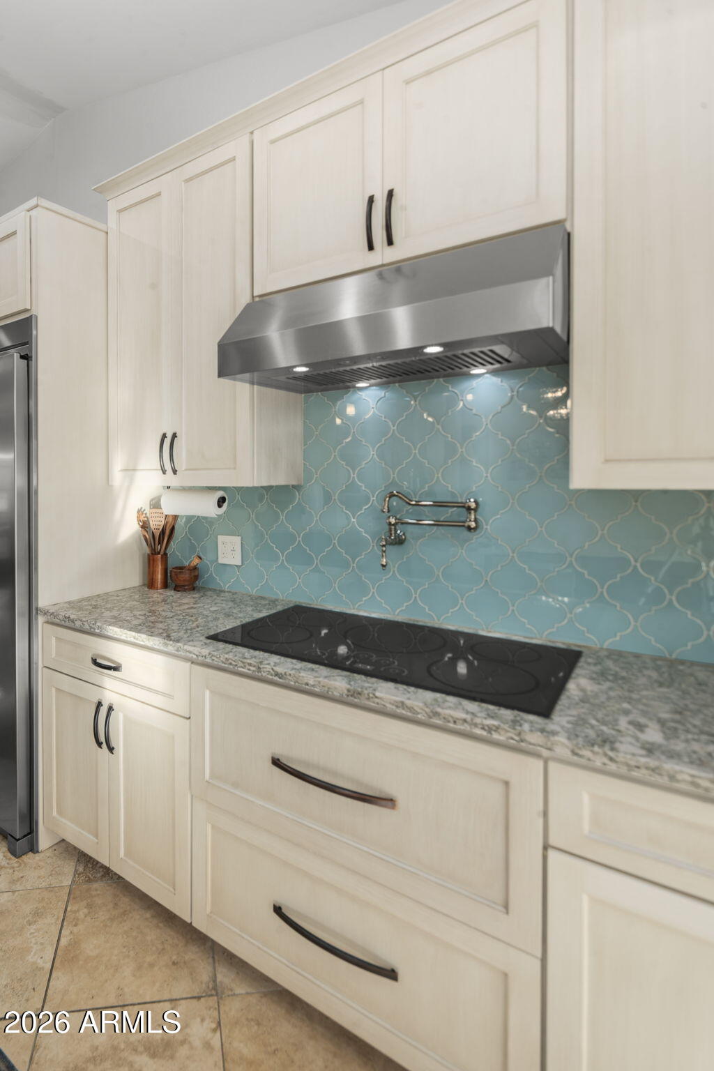 5416 E JUNIPER Avenue