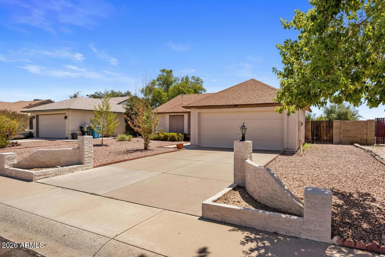 3411 W IRMA Lane