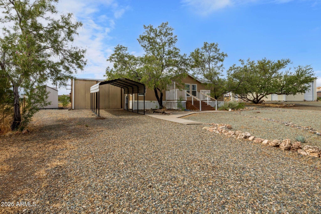 Photo of 20253 E Conestoga Drive, Mayer, AZ 86333 (MLS # 7056637)