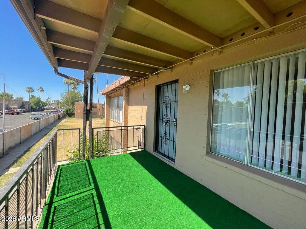 Photo of 2412 W Campbell Avenue #318, Phoenix, AZ 85015 (MLS # 7031877)