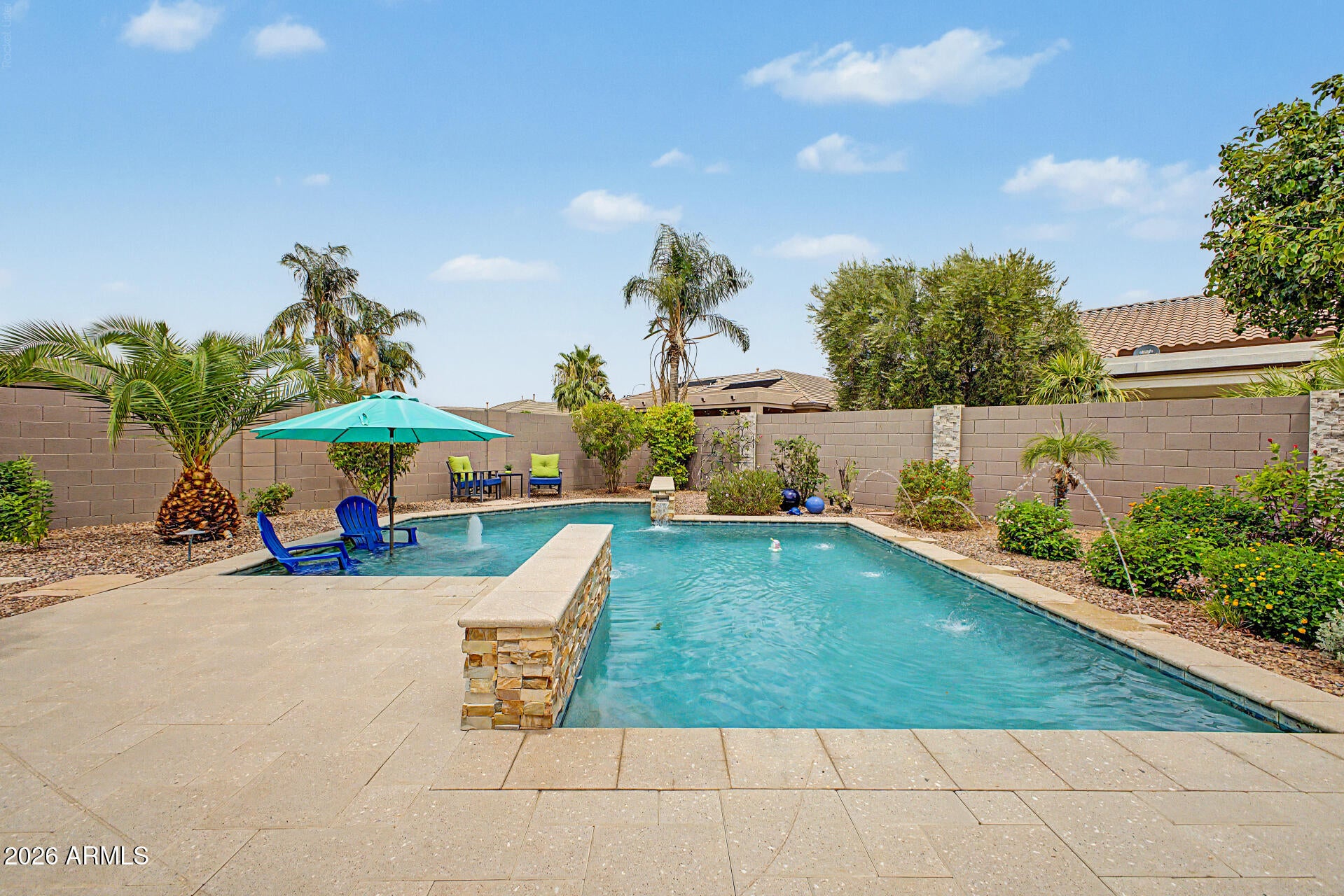 2972 E WINGED FOOT Drive