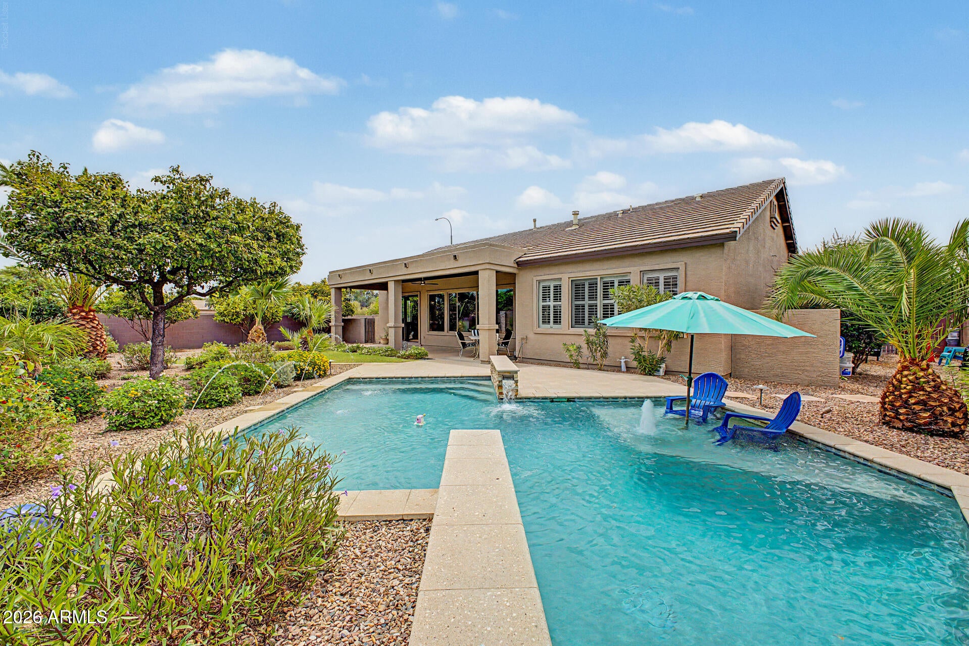 2972 E WINGED FOOT Drive